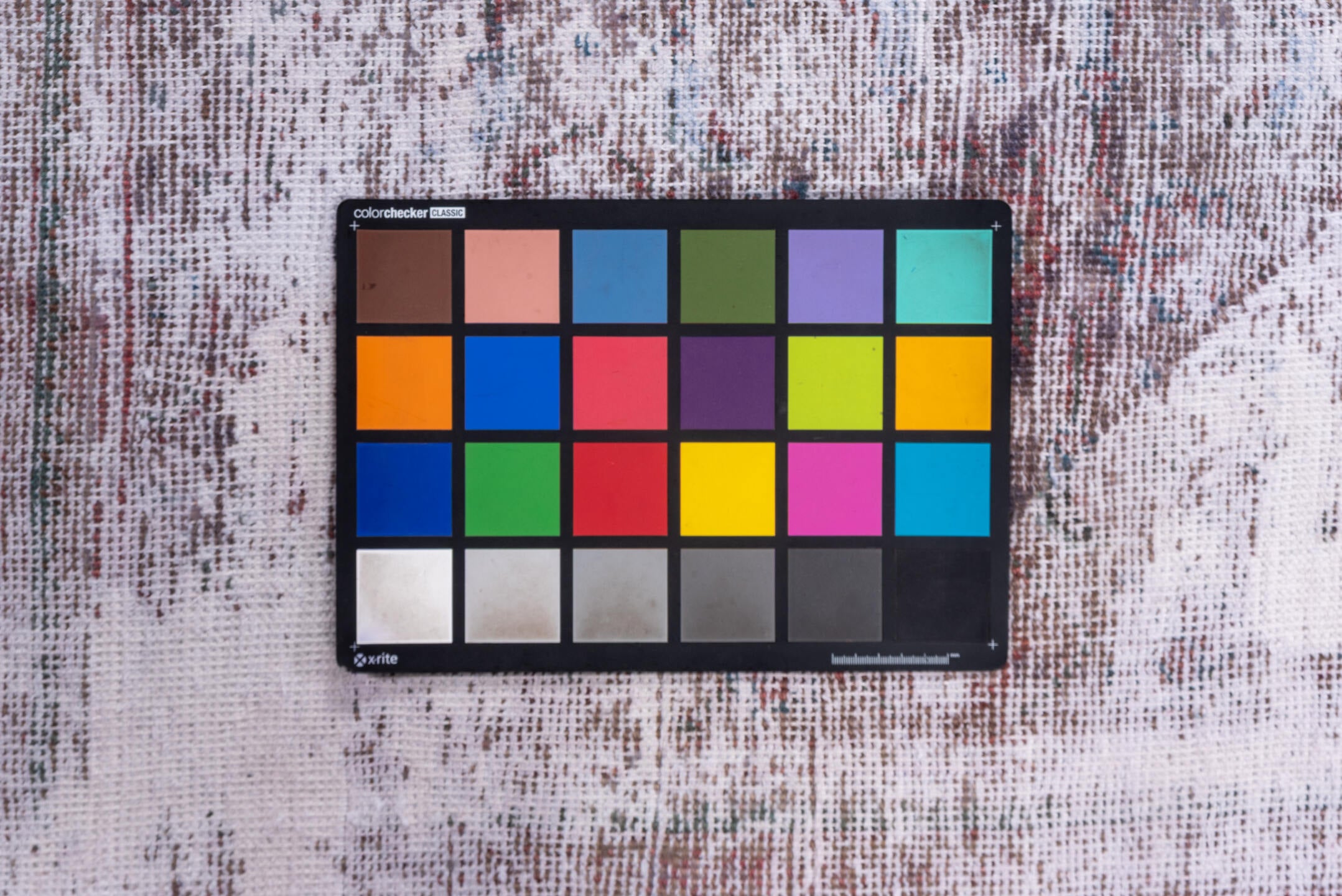 8' x 11' one-of-a-kind handmade vintage Sparta large size rug. Color palette: gainsboro, gray, light gray, off-white, pink