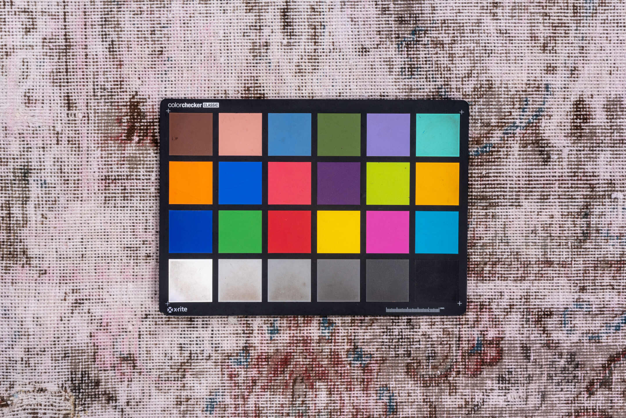 9' x 12' one-of-a-kind handmade vintage Overdyed large size rug. Color palette: black, charcoal, dim gray, gainsboro, gray