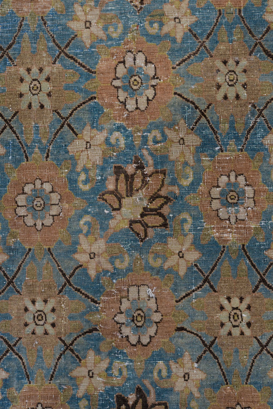 7' x 10' one-of-a-kind handmade vintage Sivas large size rug. Color palette: beige, sky_blue, taupe, brown, ivory, camel