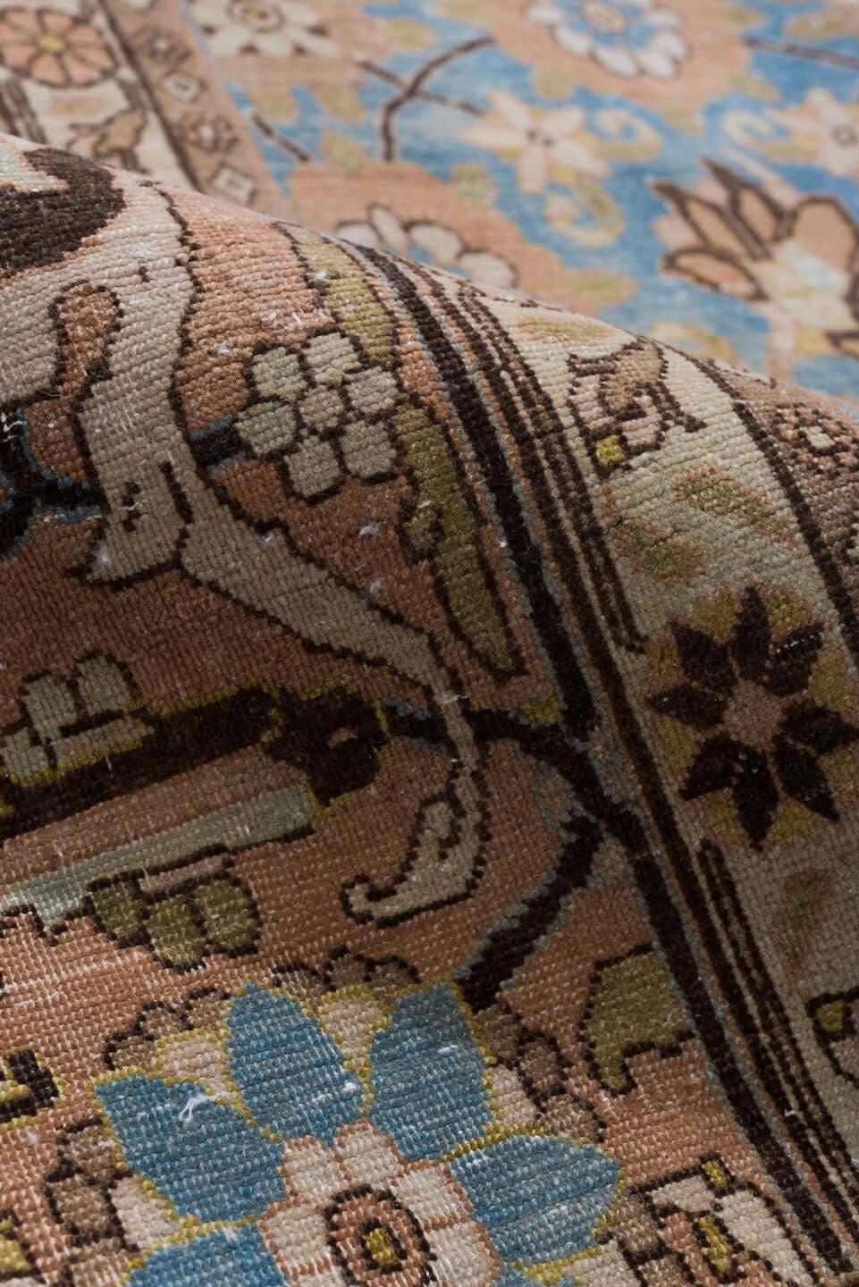 7' x 10' one-of-a-kind handmade vintage Sivas large size rug. Color palette: beige, sky_blue, taupe, brown, ivory, camel