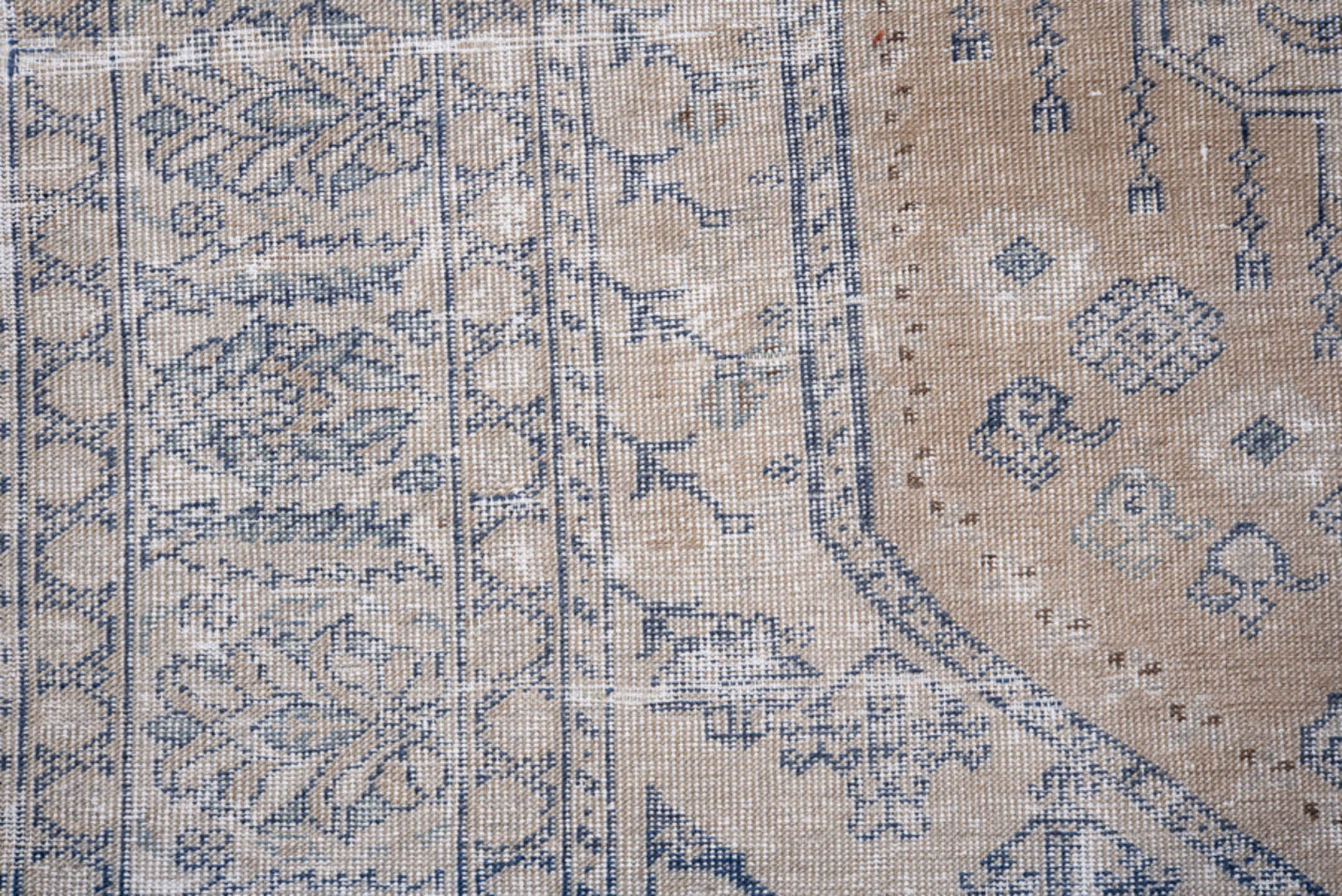 4' x 5' one-of-a-kind handmade vintage Kaisary small size rug. Color palette: blue, dark gray, dim gray, gray, light gray