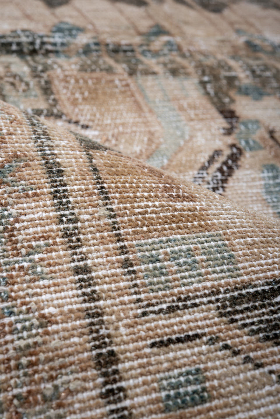 4' x 6' one-of-a-kind handmade antique Malayer small size rug. Color palette: ivory, sky blue, taupe, charcoal, beige, camel