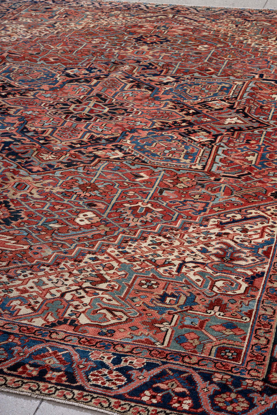 9' x 12' one-of-a-kind handmade vintage Heriz large size rug. Color palette: antiquewhite, blue, brown, dark gray, gray