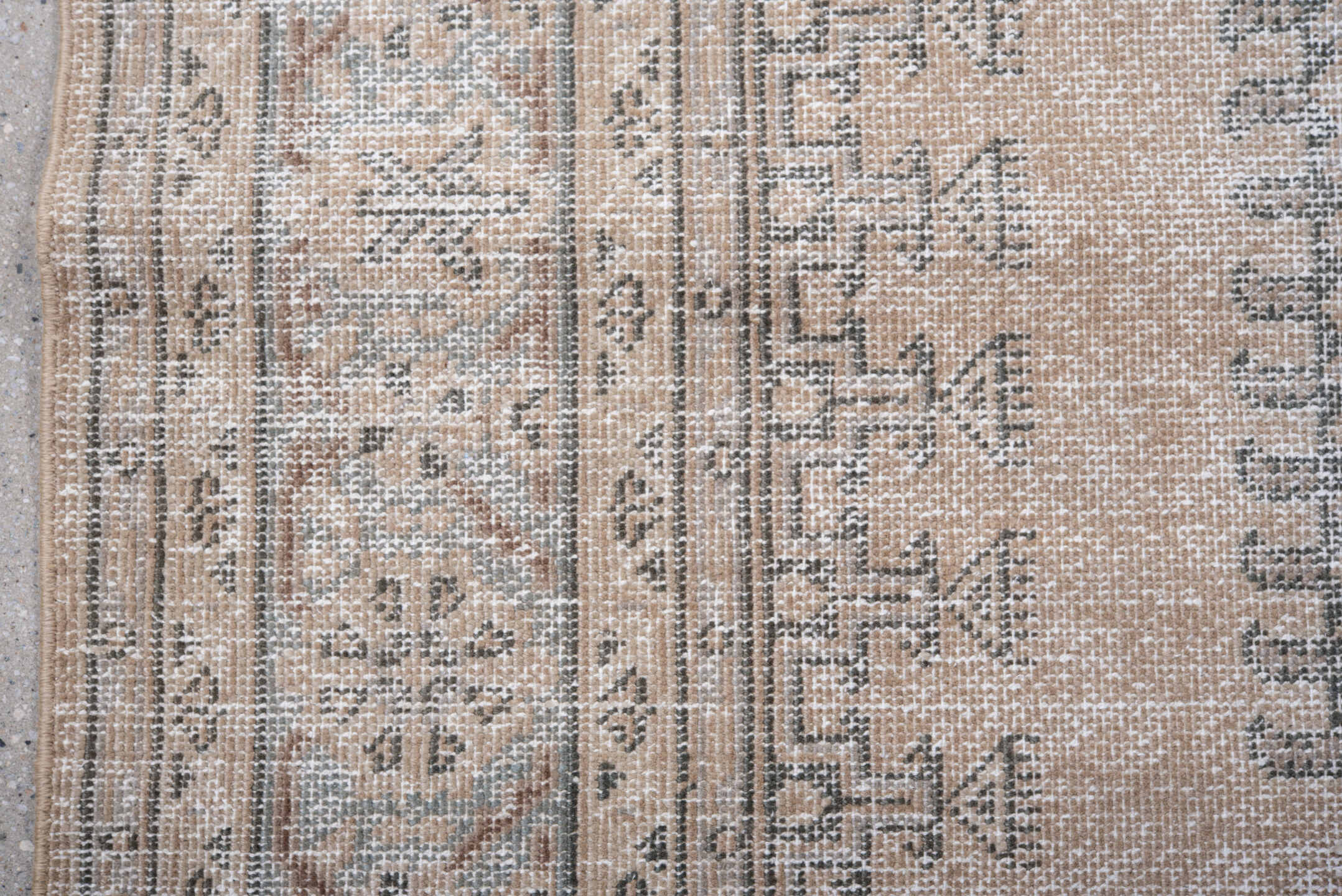 5' x 7' one-of-a-kind handmade antique Veece rug. Color palette: beige, ivory, taupe, slate, pale blue, brown, gray