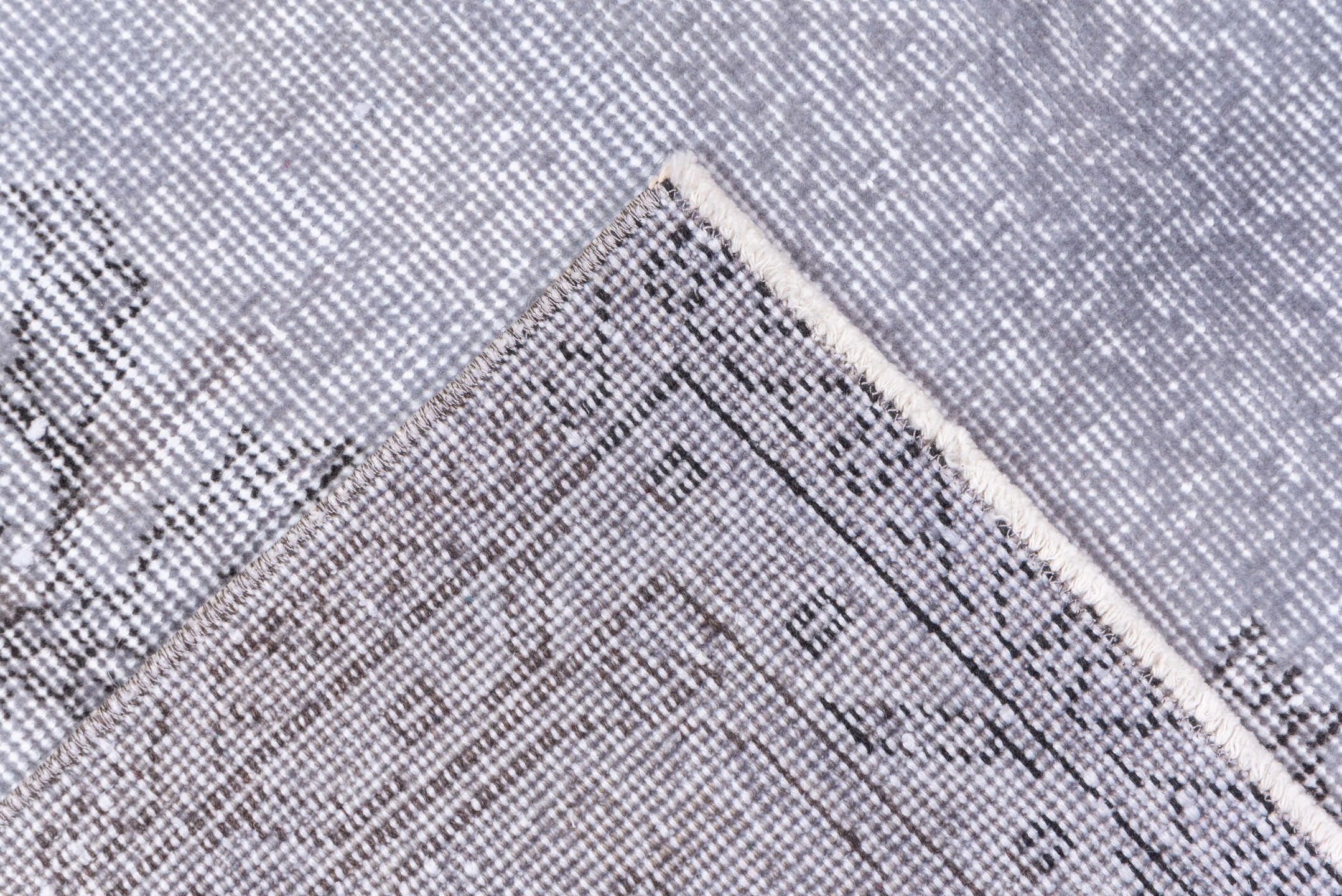 5' x 9' one-of-a-kind handmade vintage Sparta medium size rug. Color palette: dim gray, gray, light gray, off-white, pink