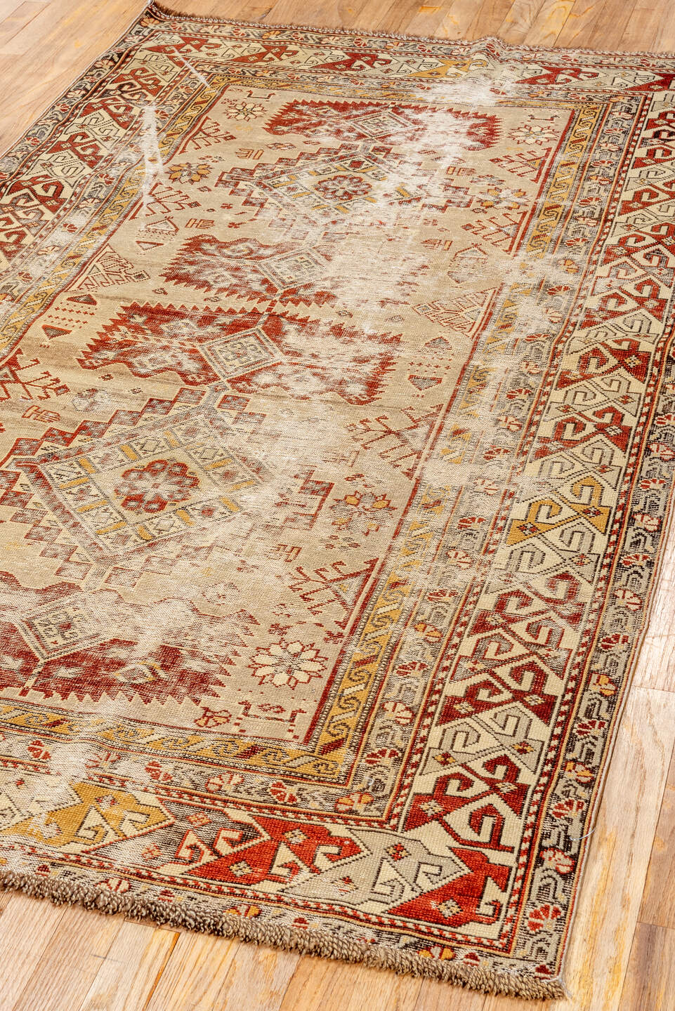 4' x 6' one-of-a-kind handmade antique Shirvan small size rug. Color palette: ivory, rust, camel, taupe, gold, brown