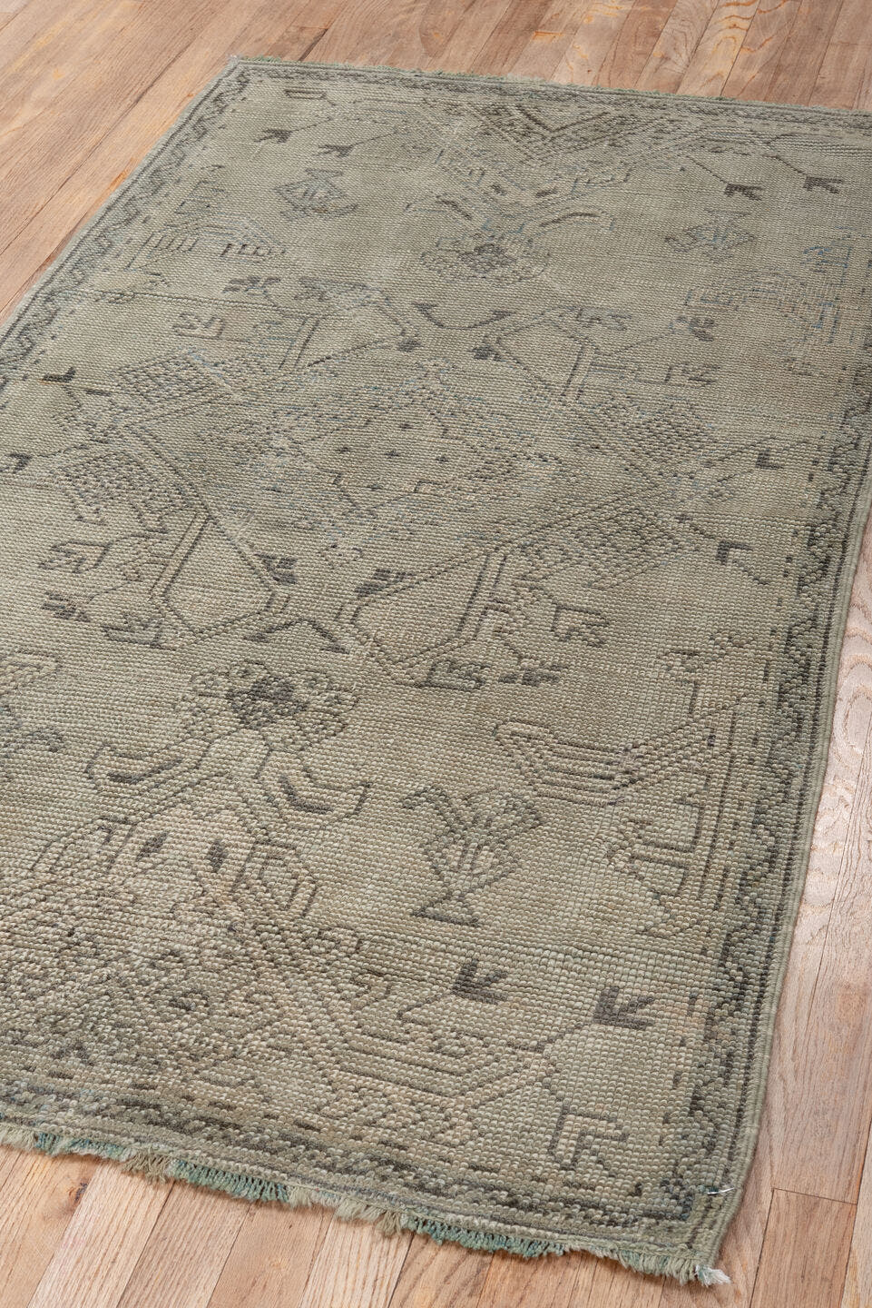 3' x 5' one-of-a-kind handmade antique Oushak small size rug. Color palette: ivory, taupe, sage, olive, charcoal, beige