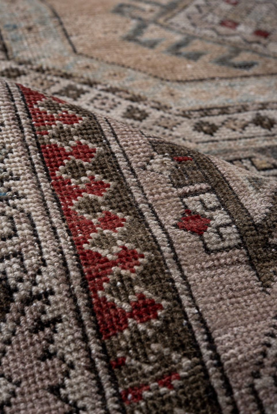 4' x 6' one-of-a-kind handmade antique Shiraz small size rug. Color palette: ivory, charcoal, sky blue, rust, taupe, black