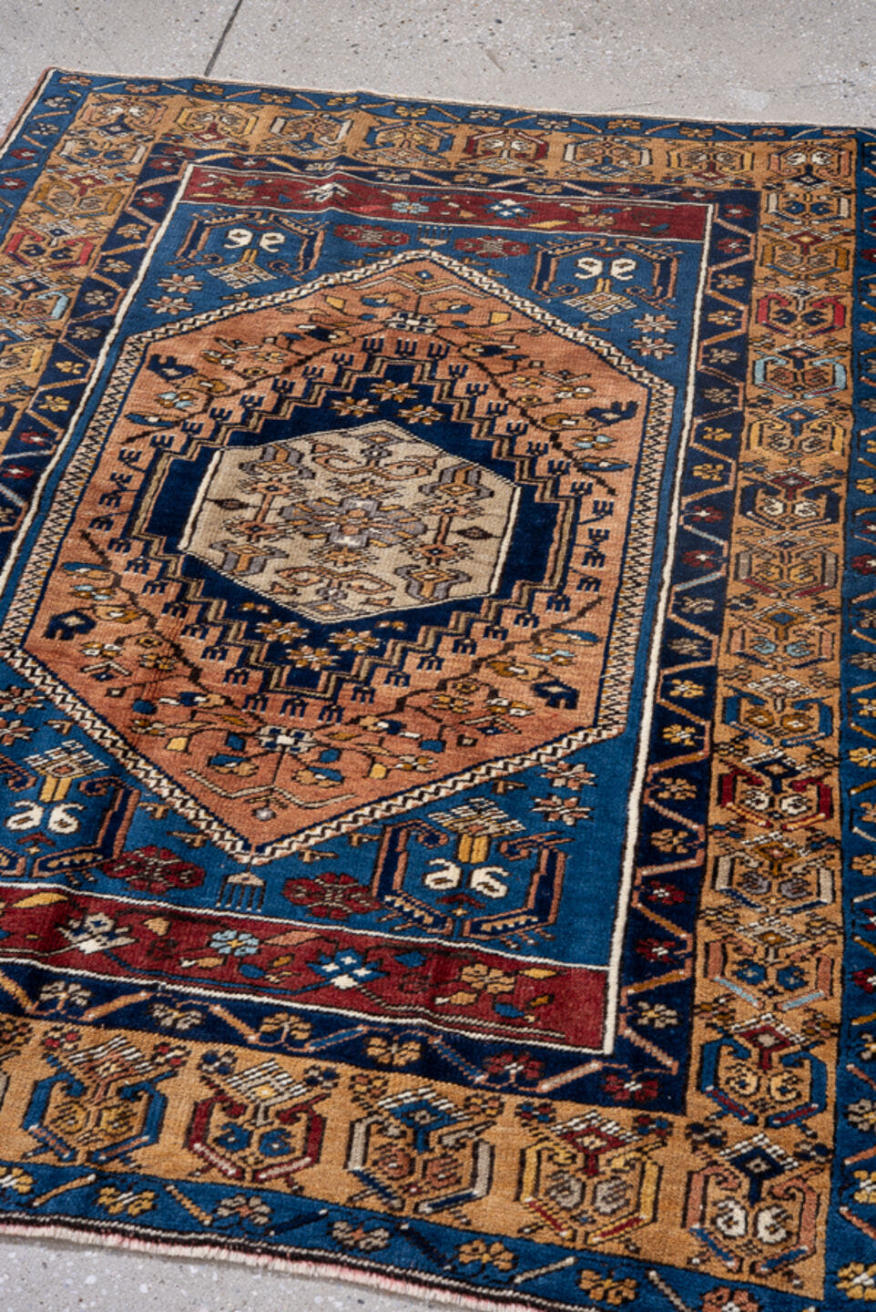 3' x 5' one-of-a-kind handmade antique Oushak small size rug. Color palette: blue, camel, navy, ivory, rust, gold, rose