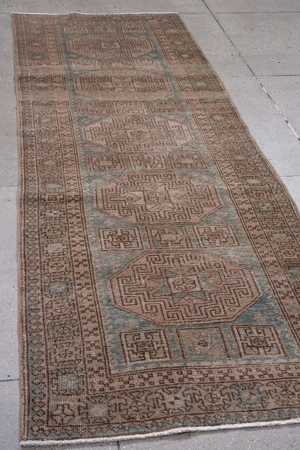 3' x 10' one-of-a-kind handmade vintage Sarab runner rug. Color palette: brown, dim gray, gray, light gray, off-white, pink