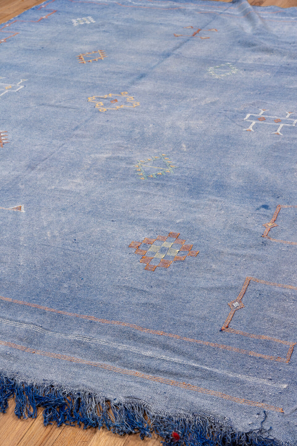 6' x 9' one-of-a-kind handmade vintage Cactus Kilim medium size rug. Color palette: blue, ivory, blush, saffron, rose, pink