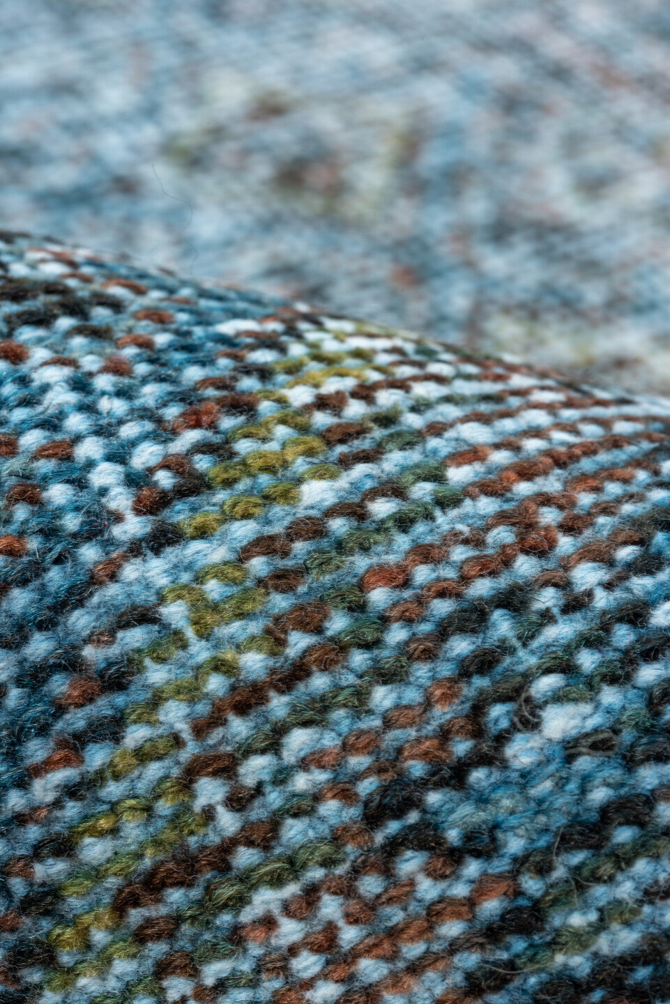 5' x 7' one-of-a-kind handmade vintage Afshar rug. Color palette: black, blue, brown, dark gray, dim gray, gray, light blue