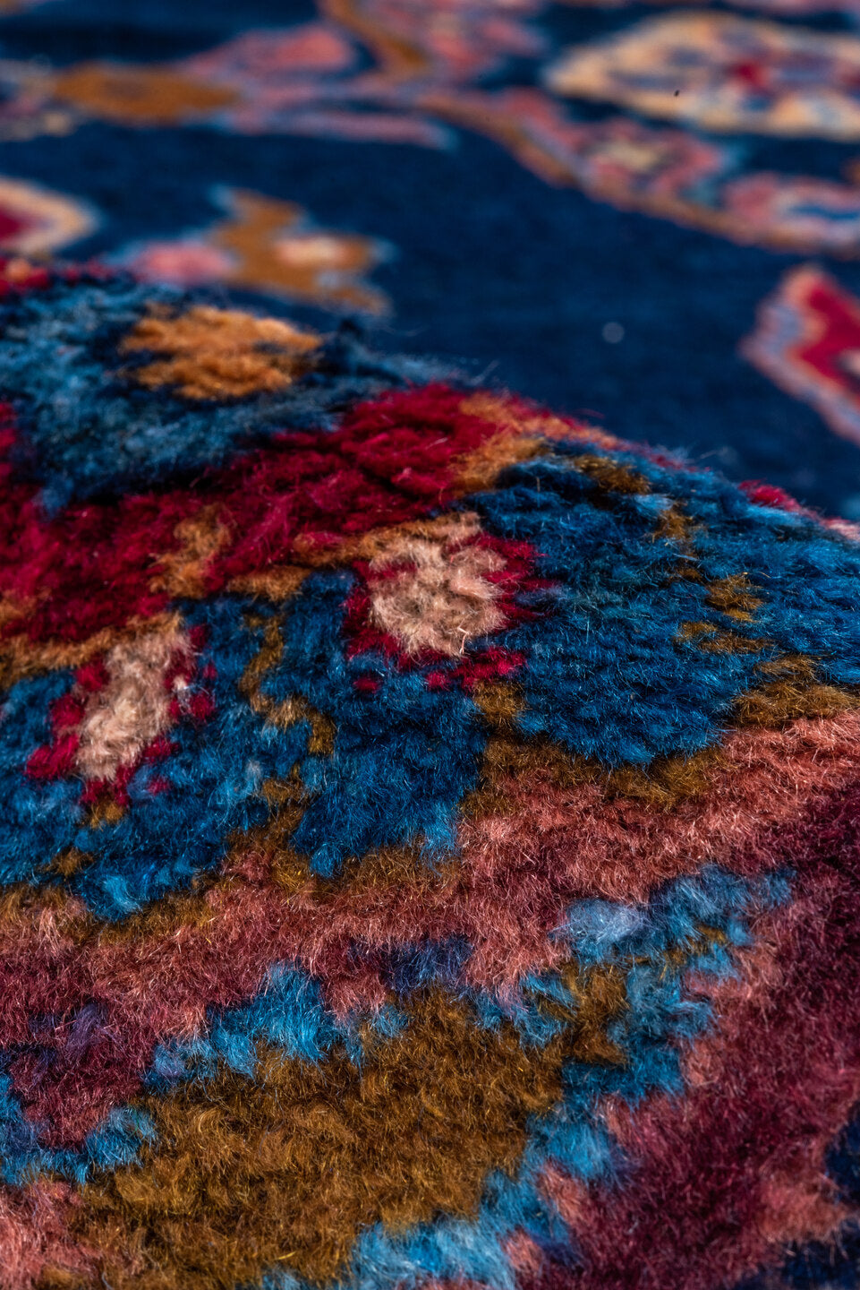 8' x 12' one-of-a-kind handmade vintage Mahal large size rug. Color palette: blue, brown, fiord, gray, pink, red