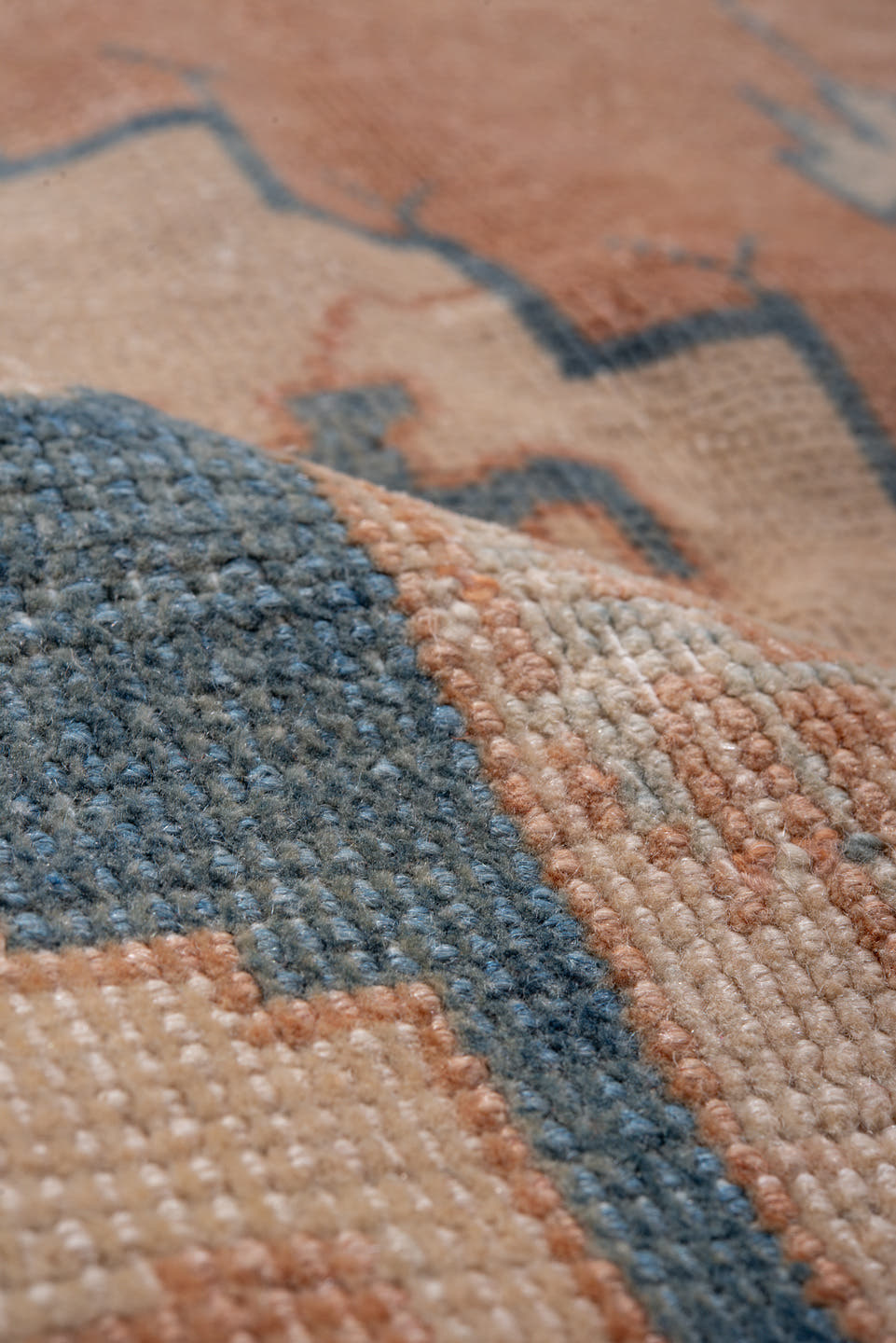 7' x 10' one-of-a-kind handmade antique Oushak large size rug. Color palette: ivory, peach, denim, sky blue, terra cotta