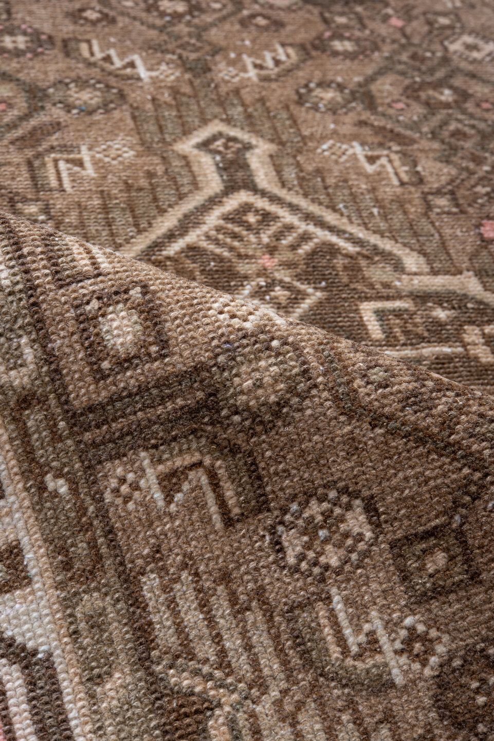 2' x 3' one-of-a-kind handmade vintage Hamadan small size rug. Color palette: brown, gainsboro, gray, light gray, off-white