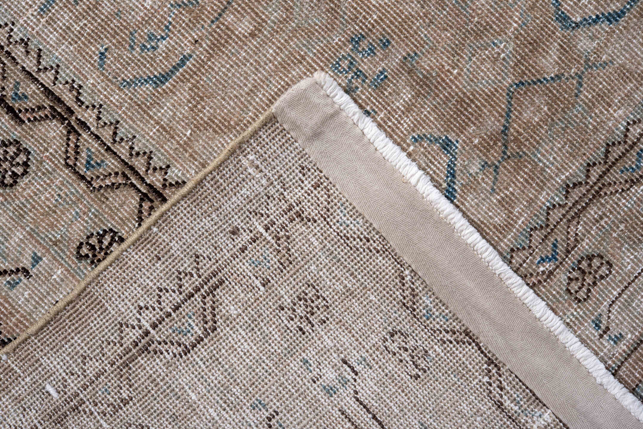 9' x 13' one-of-a-kind handmade vintage Mahal large size rug. Color palette: taupe, ivory, sky blue, charcoal, beige, cream