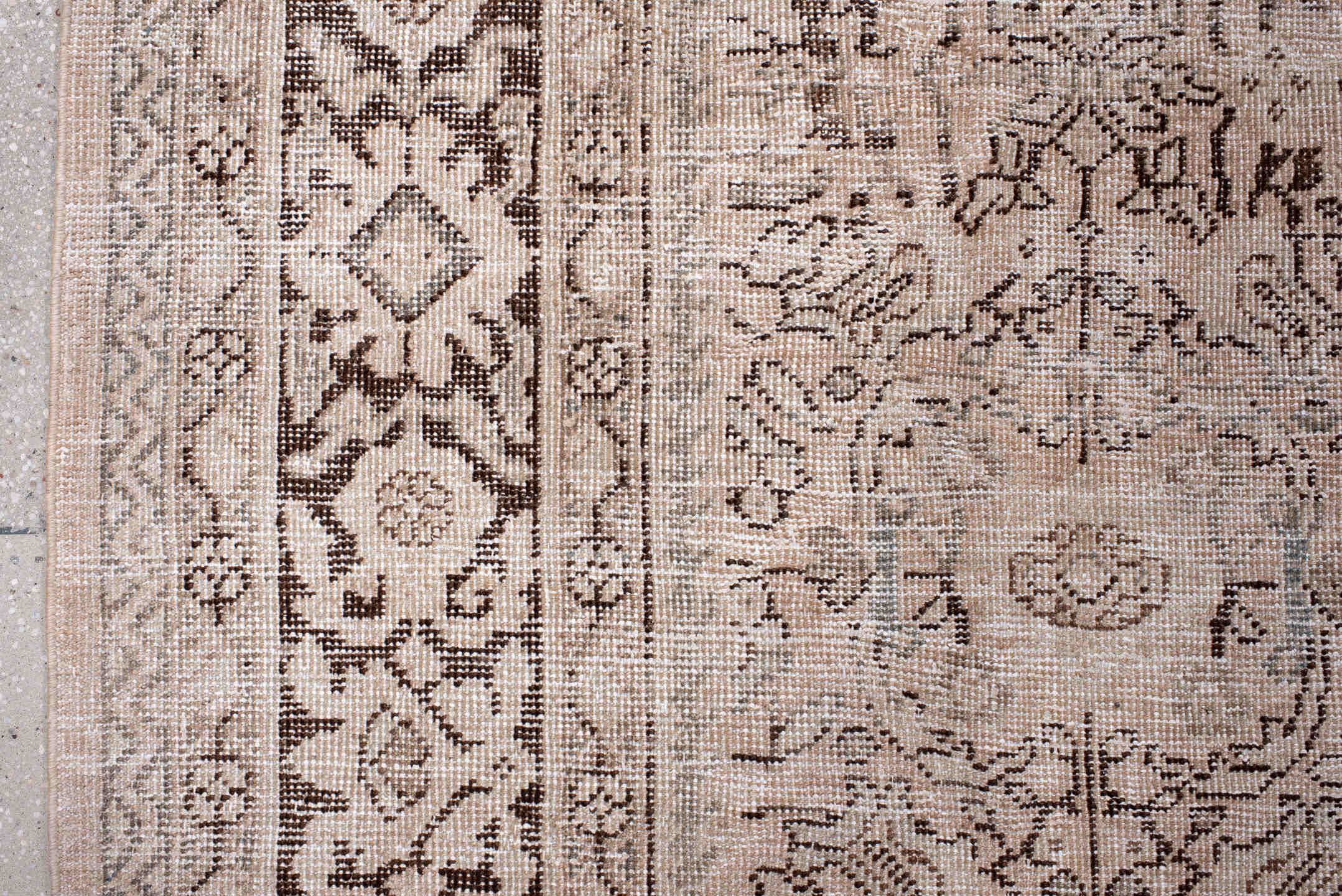 8' x 12' one-of-a-kind handmade antique Mahal large size rug. Color palette: ivory, taupe, charcoal, beige, blush, sand