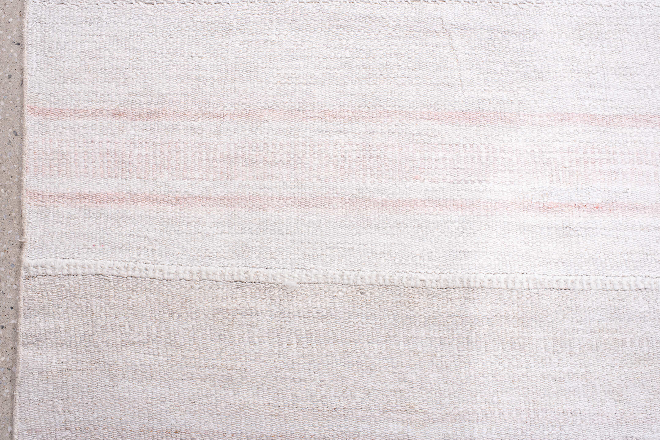 15' x 19' one-of-a-kind handmade vintage Flatweave oversize rug. Color palette: gainsboro, gray, light gray, off-white, pink