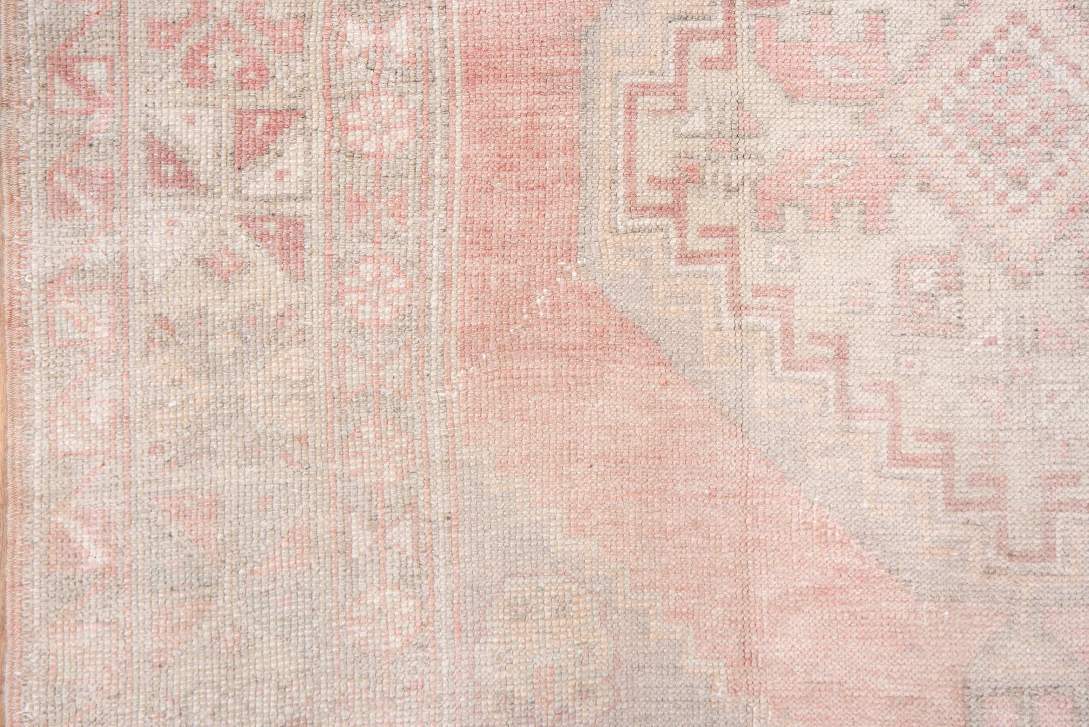 3' x 5' one-of-a-kind handmade vintage Oushak small size rug. Color palette: blush, ivory, taupe, pale rose, beige, sand