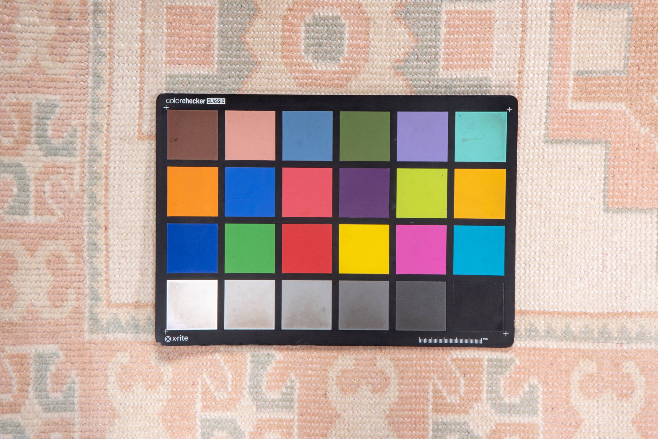 2' x 4' one-of-a-kind handmade vintage Oushak small size rug. Color palette: antiquewhite, brown, gray, light gray, linen