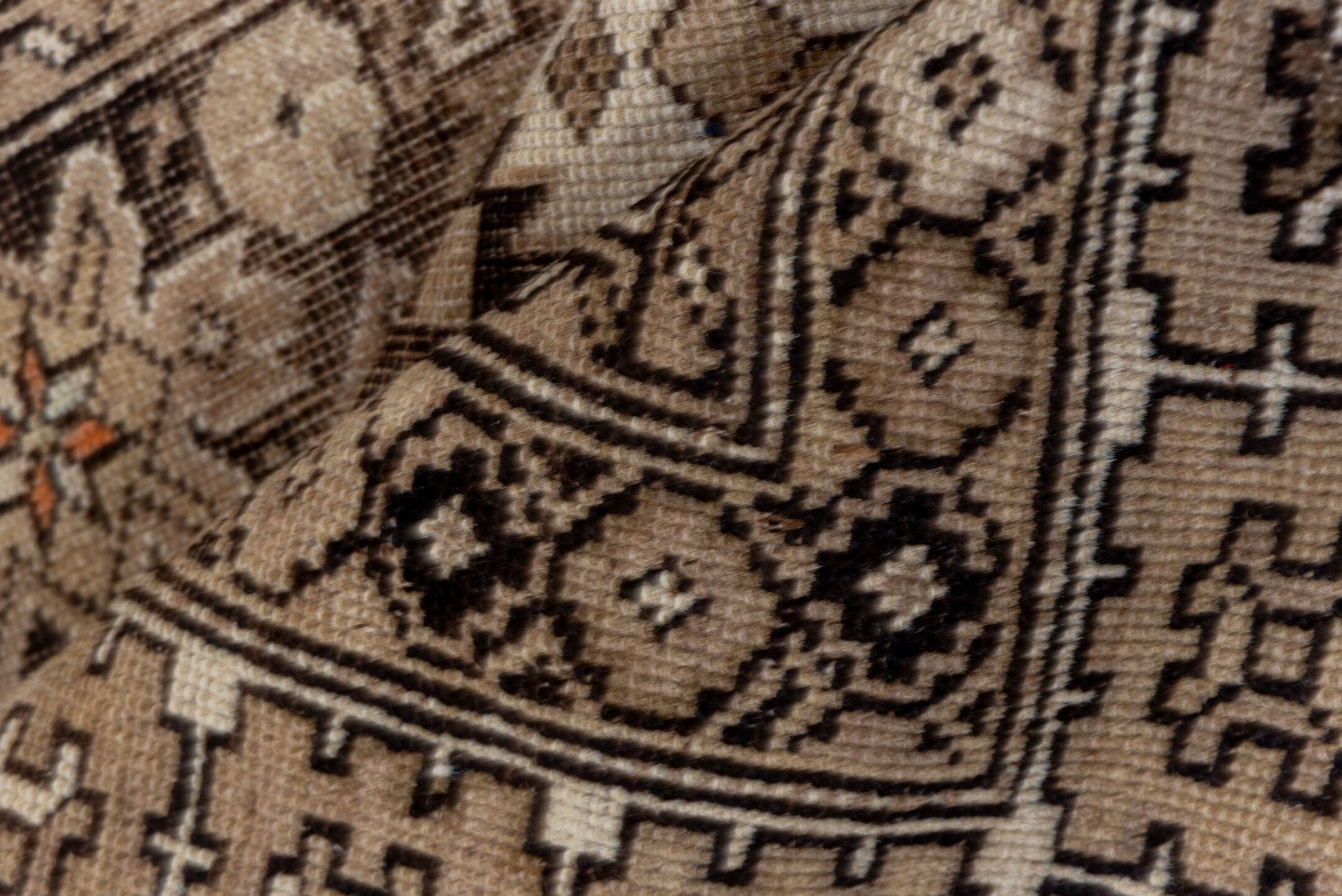 3' x 4' one-of-a-kind handmade vintage Shirvan small size rug. Color palette: taupe, brown, ivory, camel, charcoal, rust