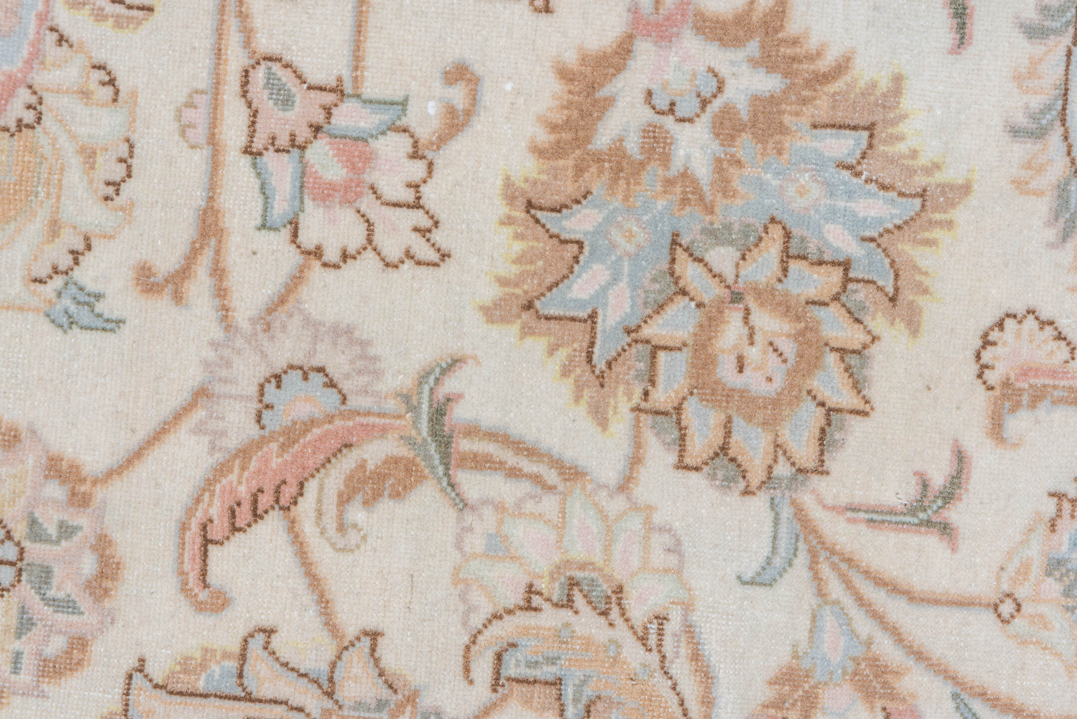 9' x 12' one-of-a-kind handmade vintage Tabriz large size rug. Color palette: brown, dark gray, gray, light gray, off-white