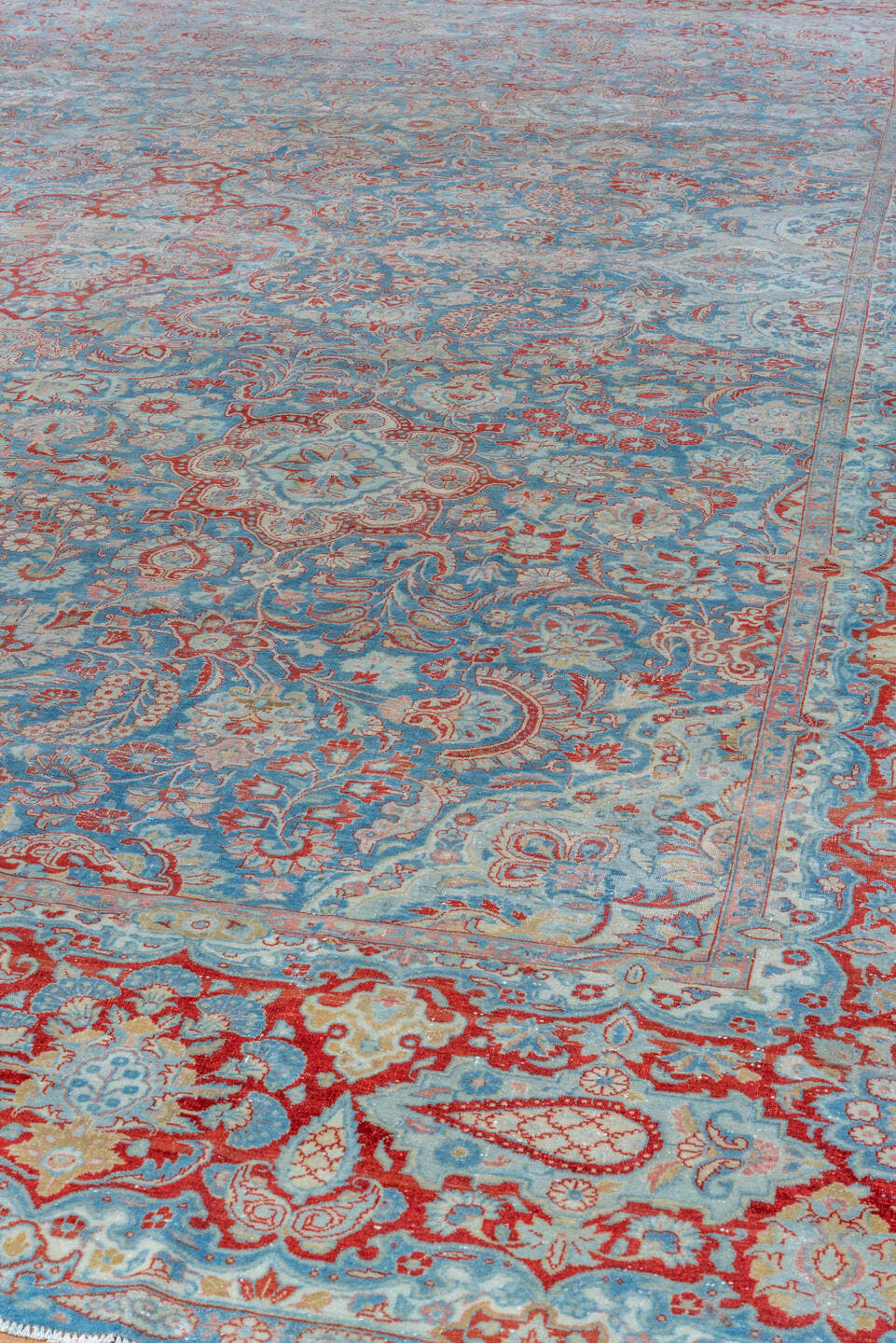 11' x 16' one-of-a-kind handmade vintage Kashan oversize rug. Color palette: sky blue, ivory, rust, powder blue, terracotta