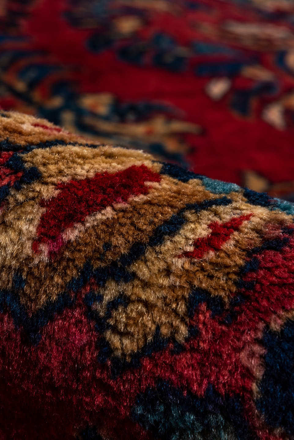10' x 14' one-of-a-kind handmade vintage Sarouk large size rug. Color palette: red, navy, ivory, rust, gold, camel, slate