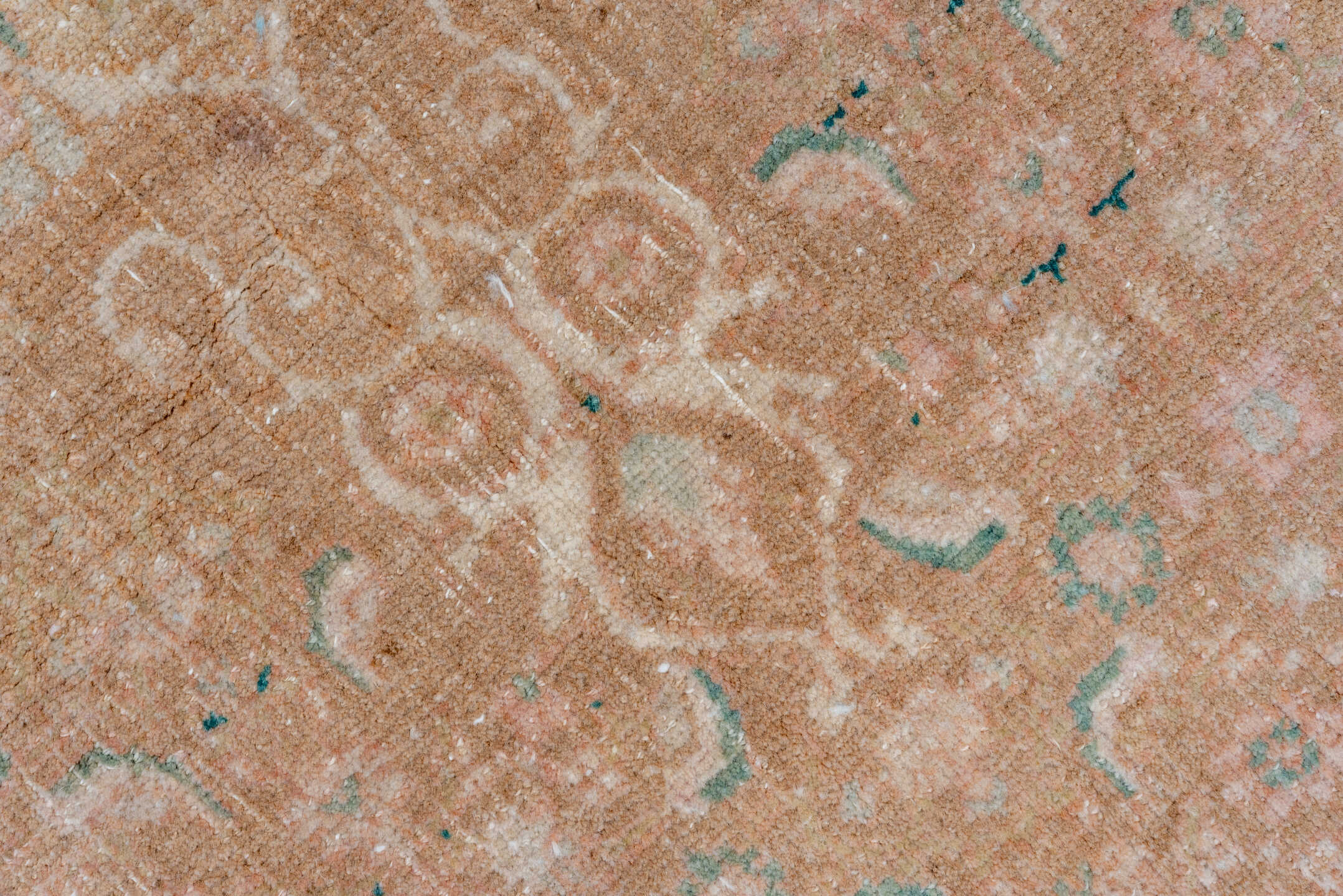 3' x 5' one-of-a-kind handmade vintage Bidjar small size rug. Color palette: camel, blush, taupe, ivory, pale aqua, beige
