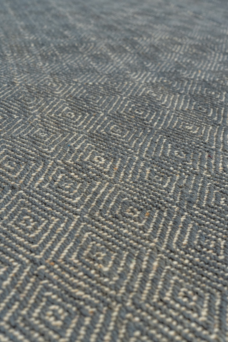 9' x 12' one-of-a-kind handmade vintage Kilim large size rug. Color palette: gray, charcoal, slate, ivory, black