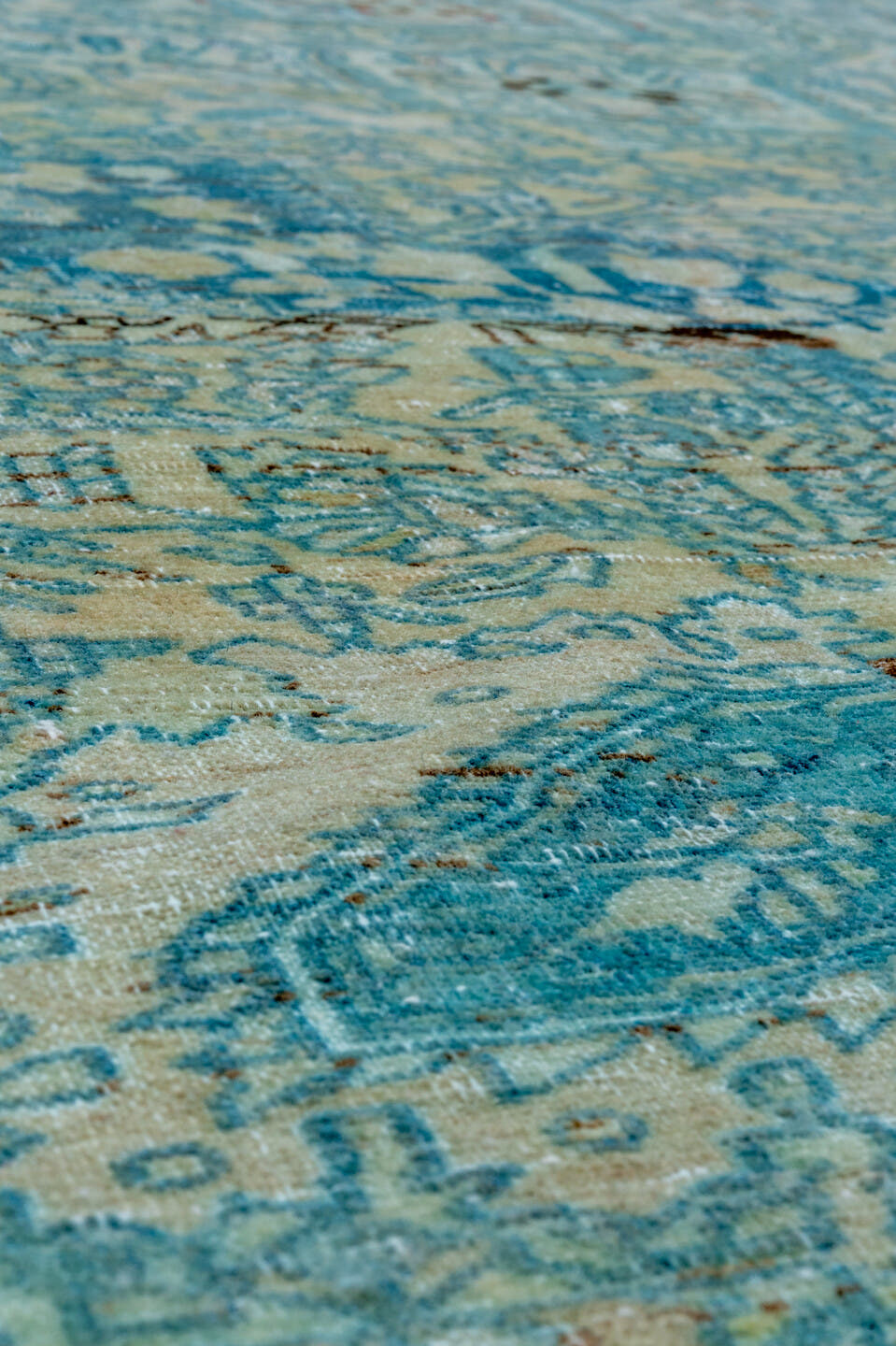 4' x 6' one-of-a-kind handmade vintage Malayer small size rug. Color palette: ivory, sky blue, aqua, slate, taupe, rust