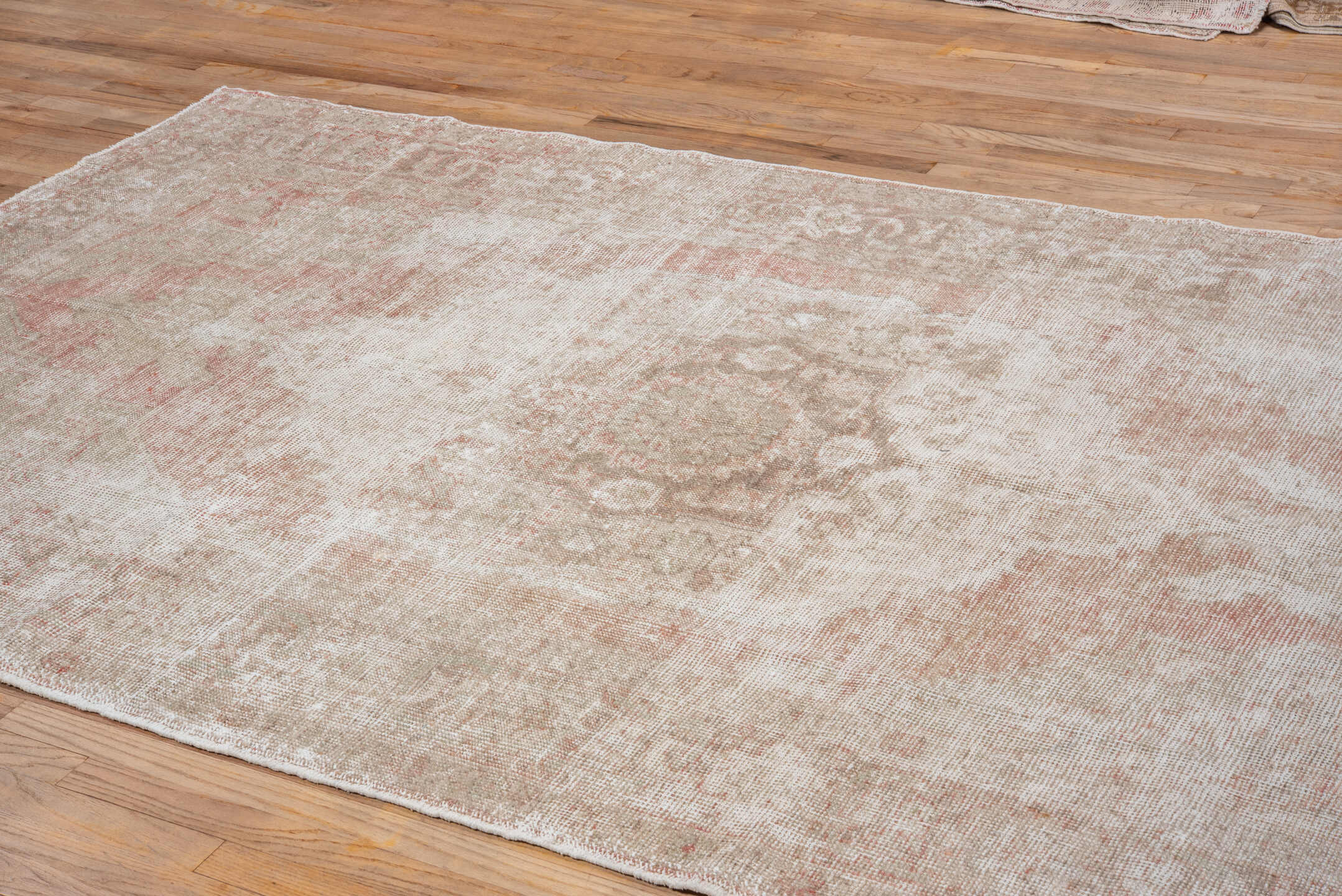 6' x 10' one-of-a-kind handmade vintage Oushak large size rug. Color palette: gray, light gray, linen, off-white, pink