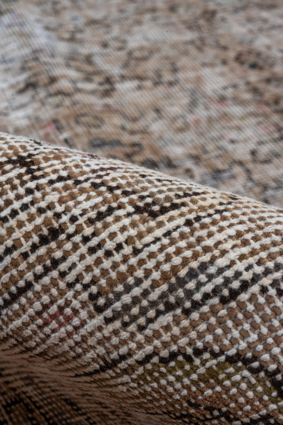 9' x 12' one-of-a-kind handmade vintage Tabriz large size rug. Color palette: taupe, rose, ivory, dusty mauve, beige, brown