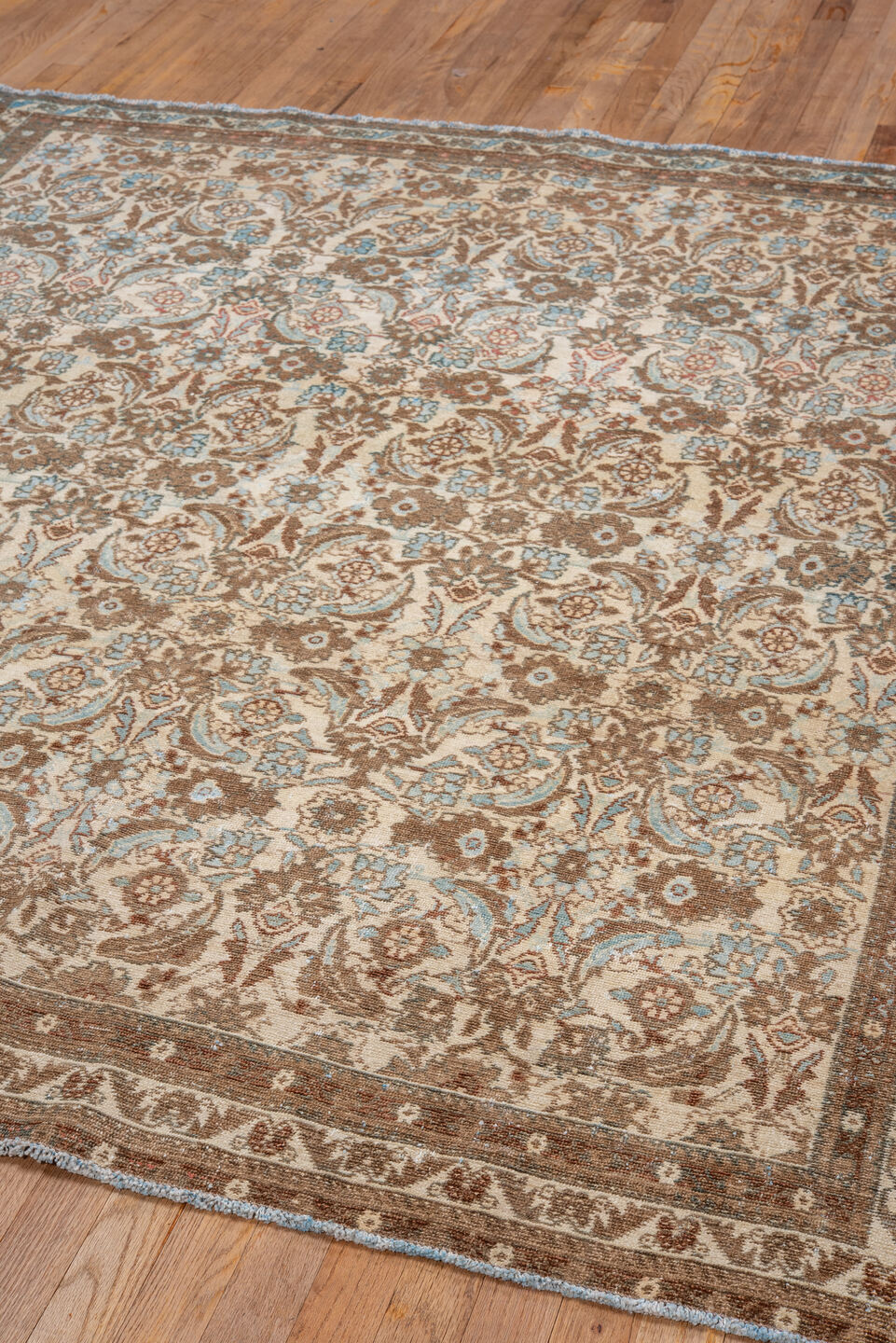 5' x 6' one-of-a-kind handmade vintage Malayer rug. Color palette: blue, brown, dim gray, gainsboro, gray, green, light blue