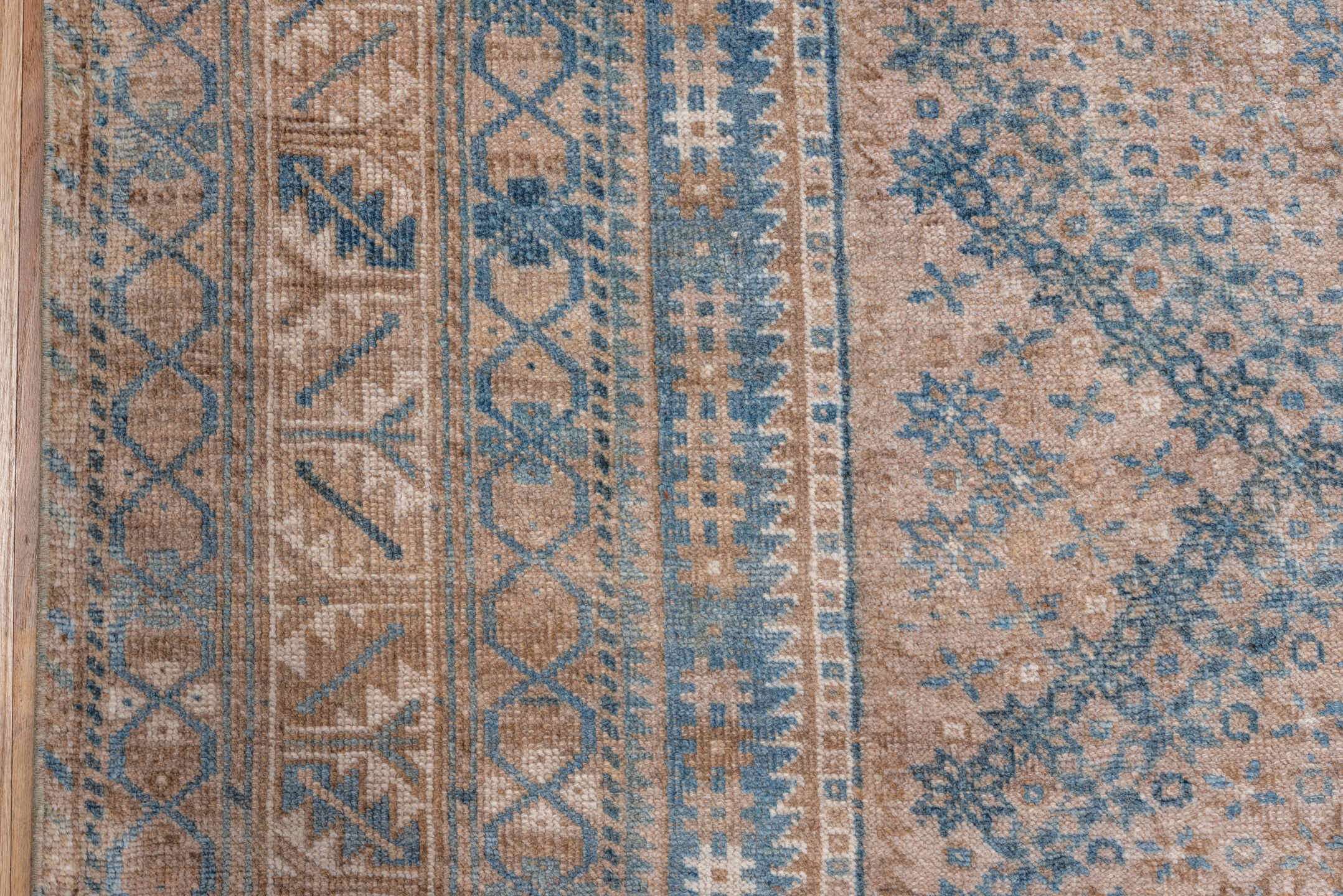 6' x 10' one-of-a-kind handmade vintage Shiraz large size rug. Color palette: ivory, sky blue, taupe, beige, slate, camel
