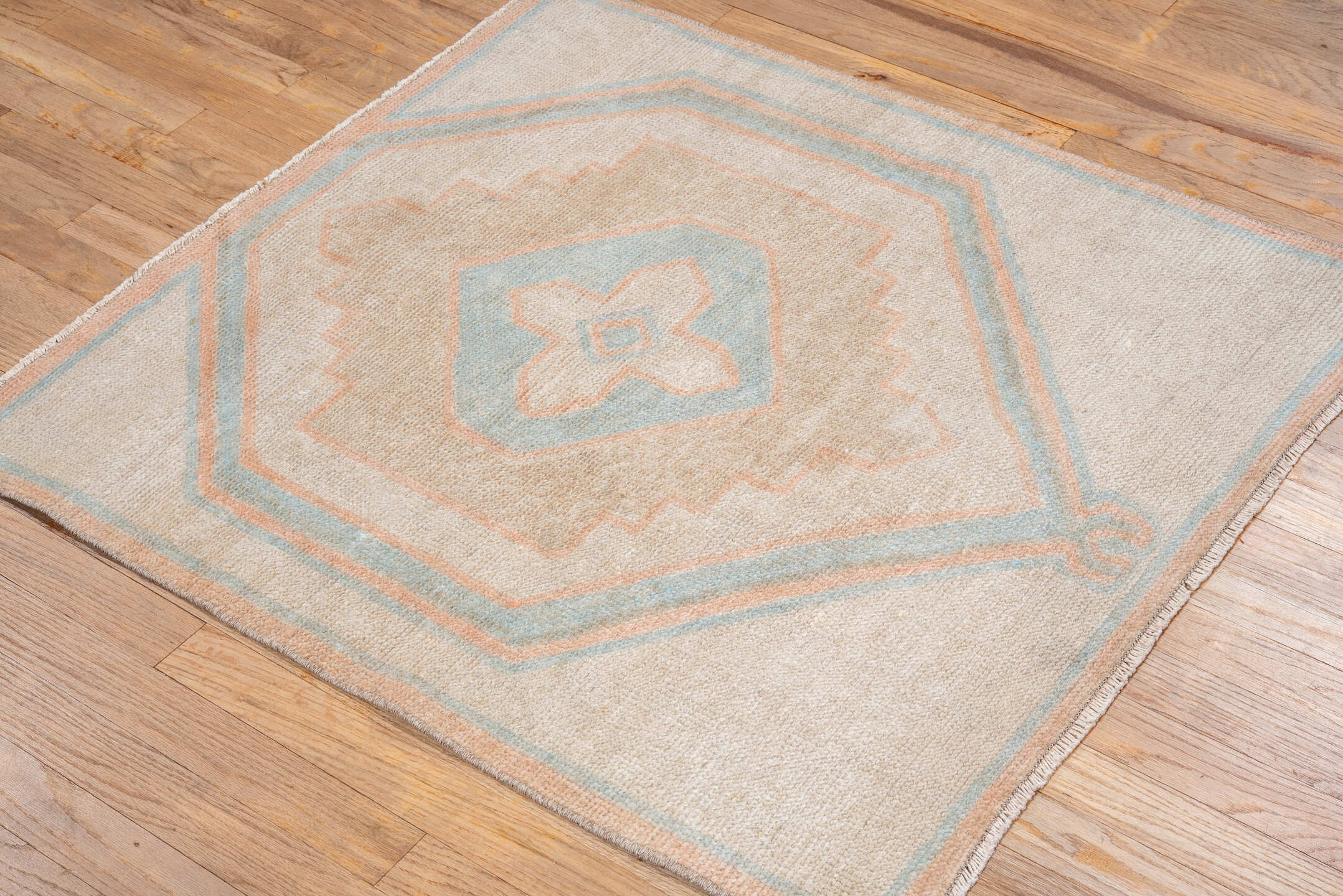 3' x 3' one-of-a-kind handmade vintage Oushak small size rug. Color palette: ivory, beige, pale blue, blush, sand