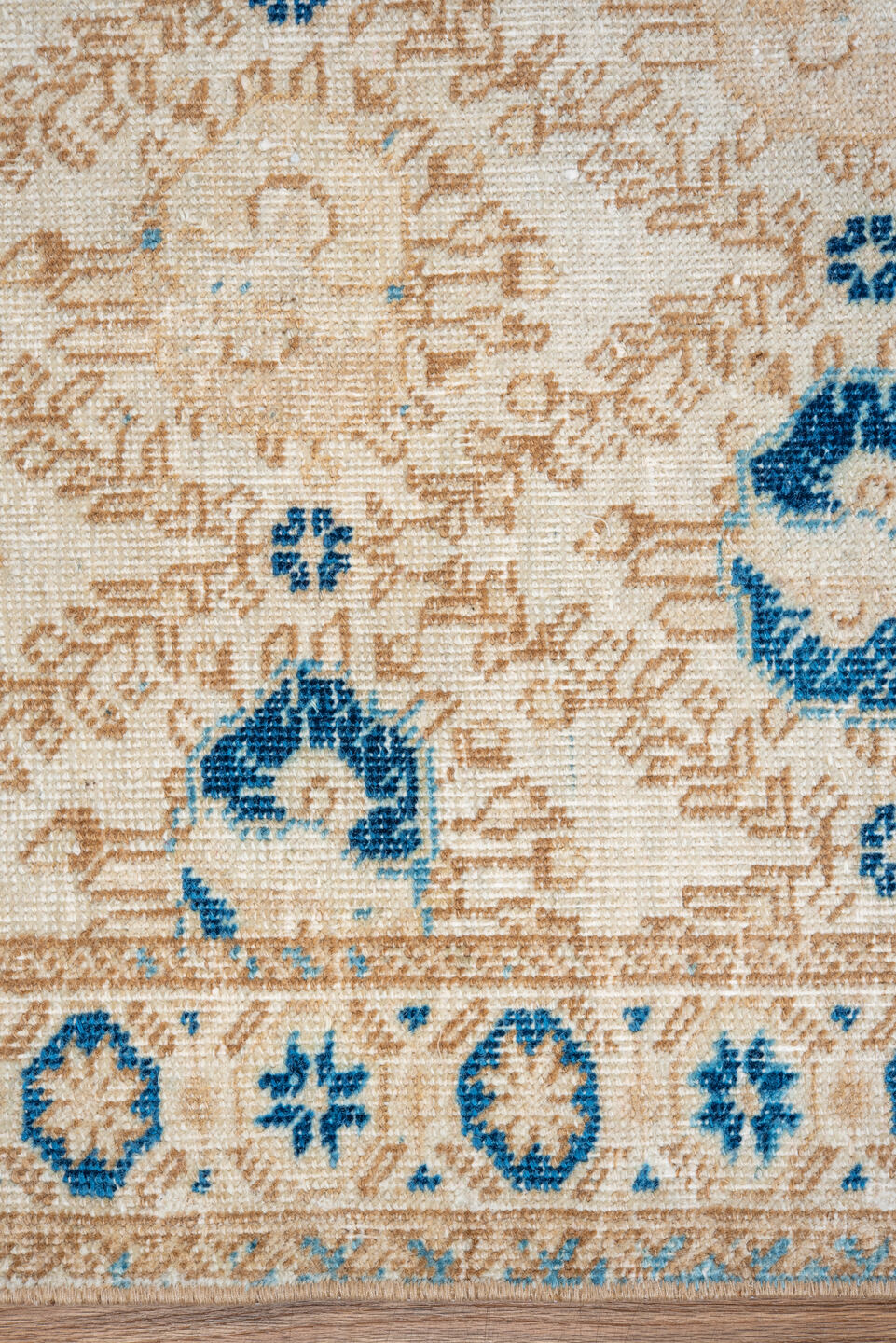 2' x 4' one-of-a-kind handmade vintage Tabriz small size rug. Color palette: antiquewhite, blue, brown, gray, light gray