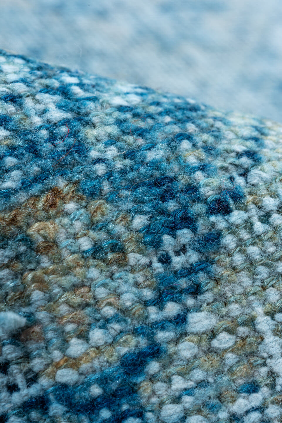 7' x 9' one-of-a-kind handmade vintage Veece rug. Color palette: aqua, sky blue, ivory, slate, taupe, rust, teal, light blue