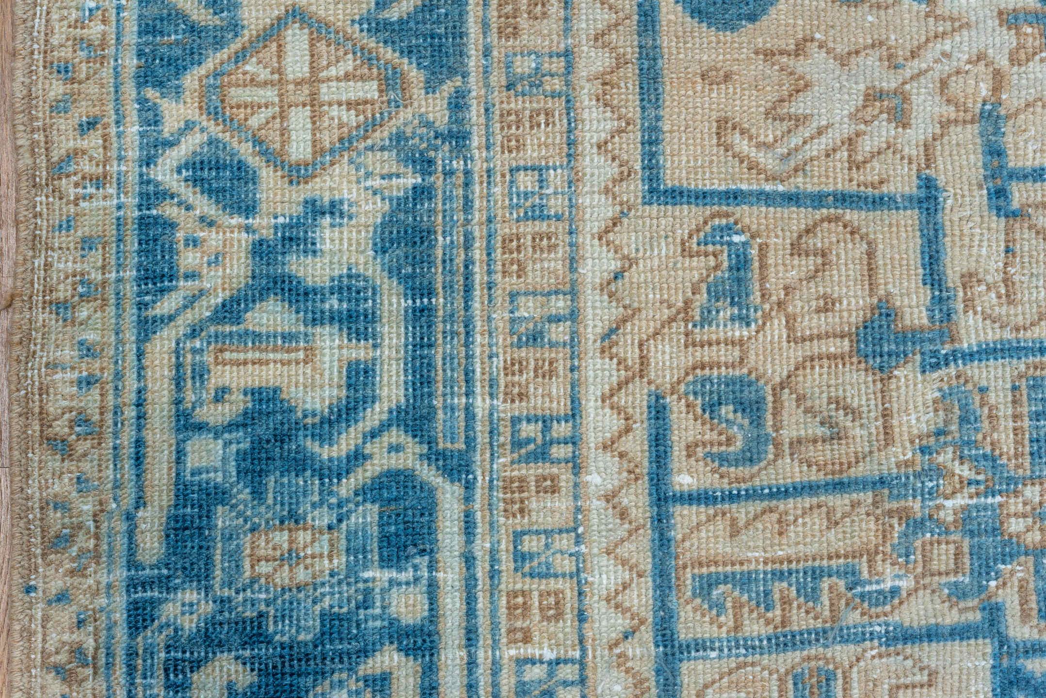 8' x 10' one-of-a-kind handmade vintage Heriz large size rug. Color palette: ivory, sky blue, powder blue, beige, taupe