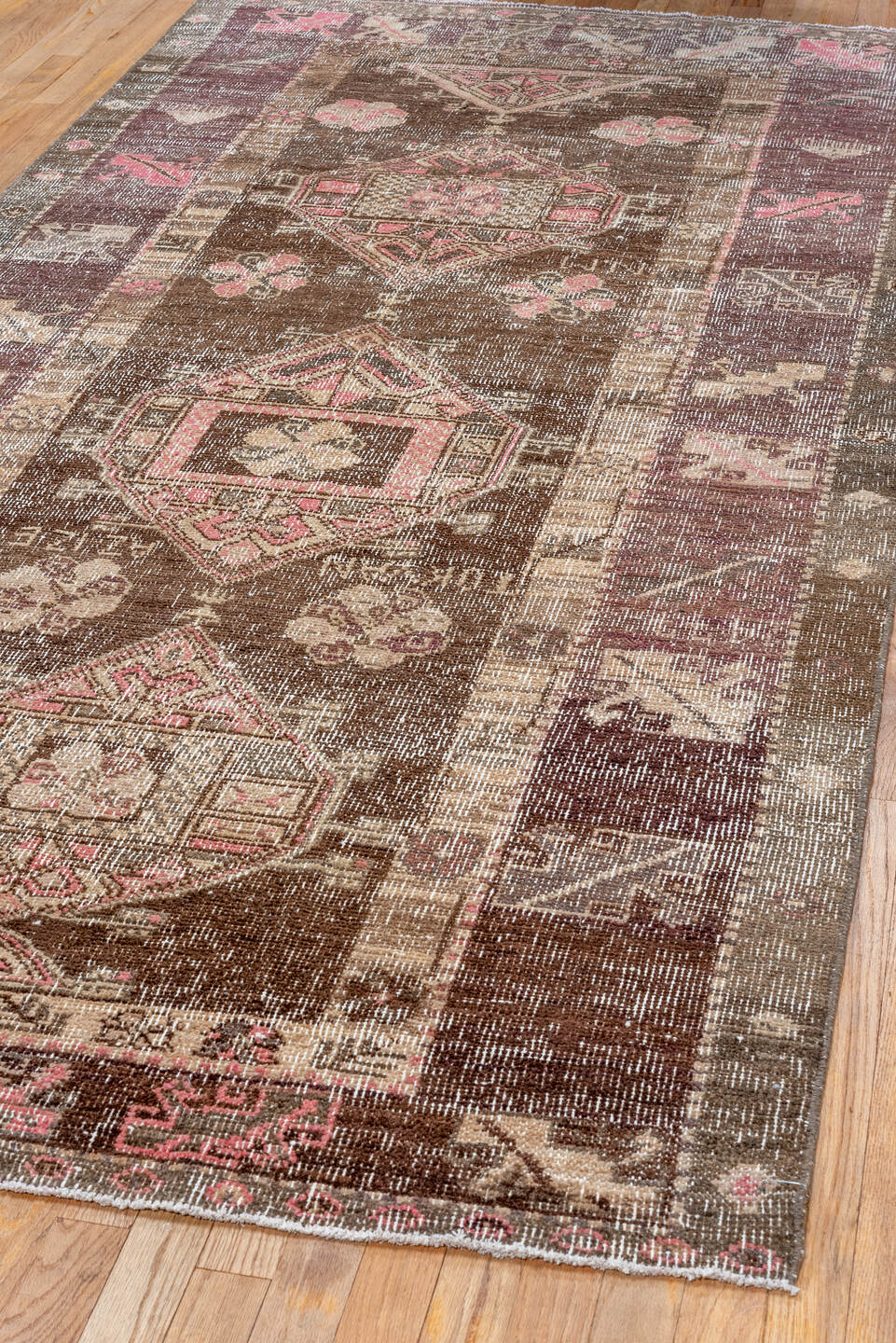 4' x 9' one-of-a-kind handmade vintage Oushak runner rug. Color palette: brown, gray, light gray, off-white, pink, silver