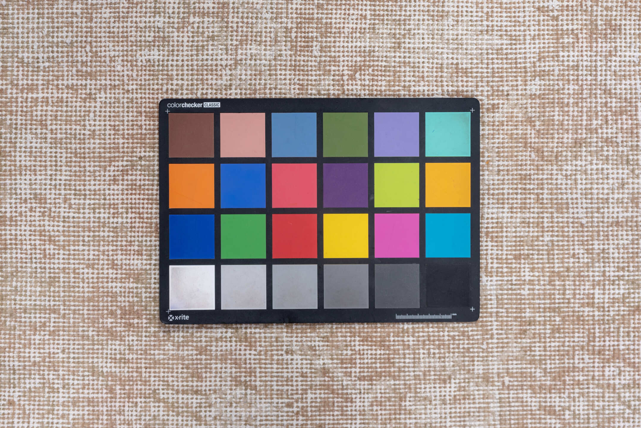 3' x 6' one-of-a-kind handmade vintage Oushak small size rug. Color palette: gray, light gray, off-white, pink, snow, white