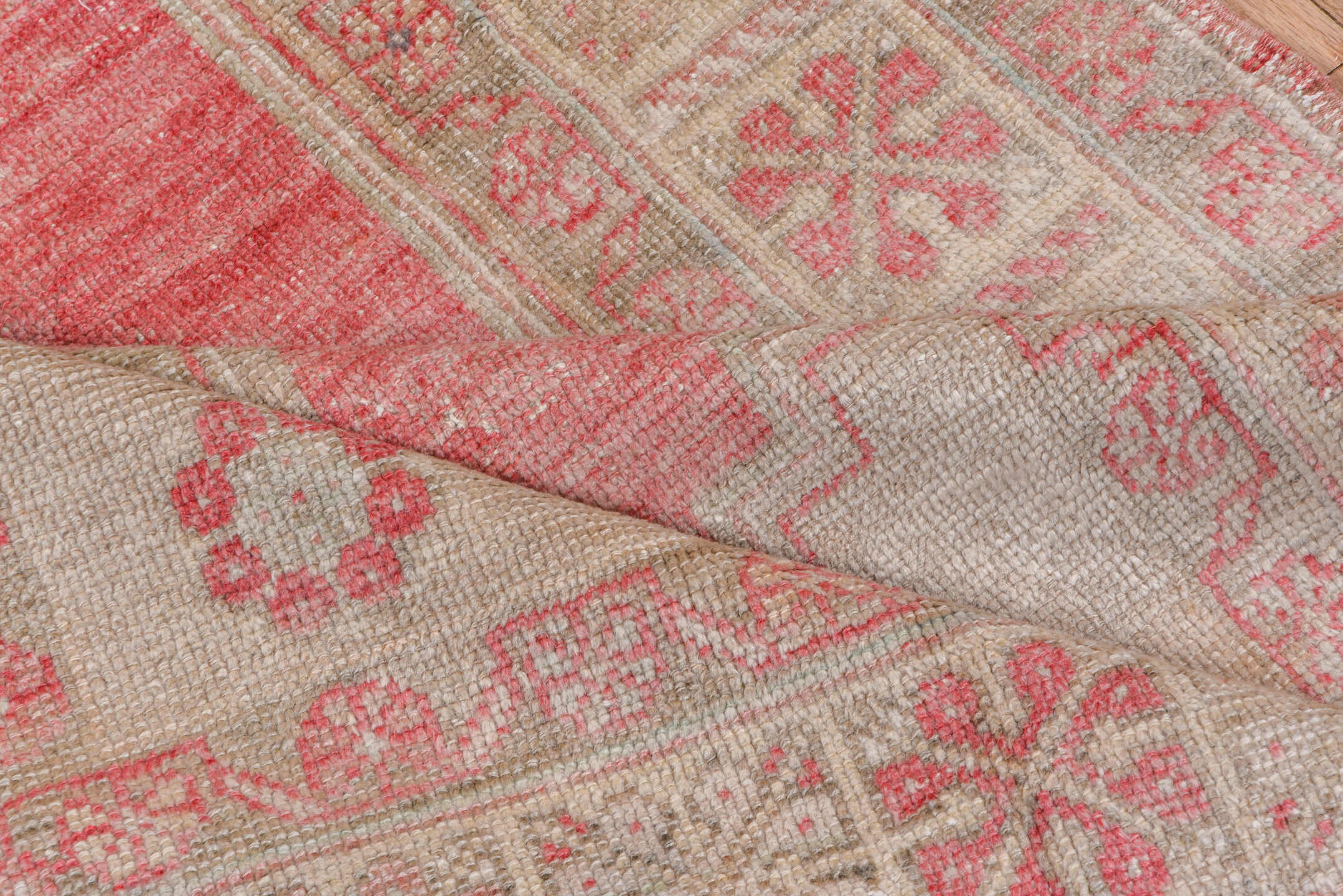 3' x 6' one-of-a-kind handmade vintage Oushak small size rug. Color palette: rose, ivory, blush, taupe, beige, pink, red