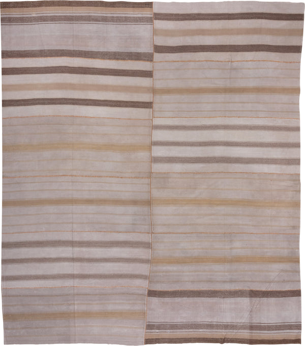 Minimalist Flatweave Rugs
