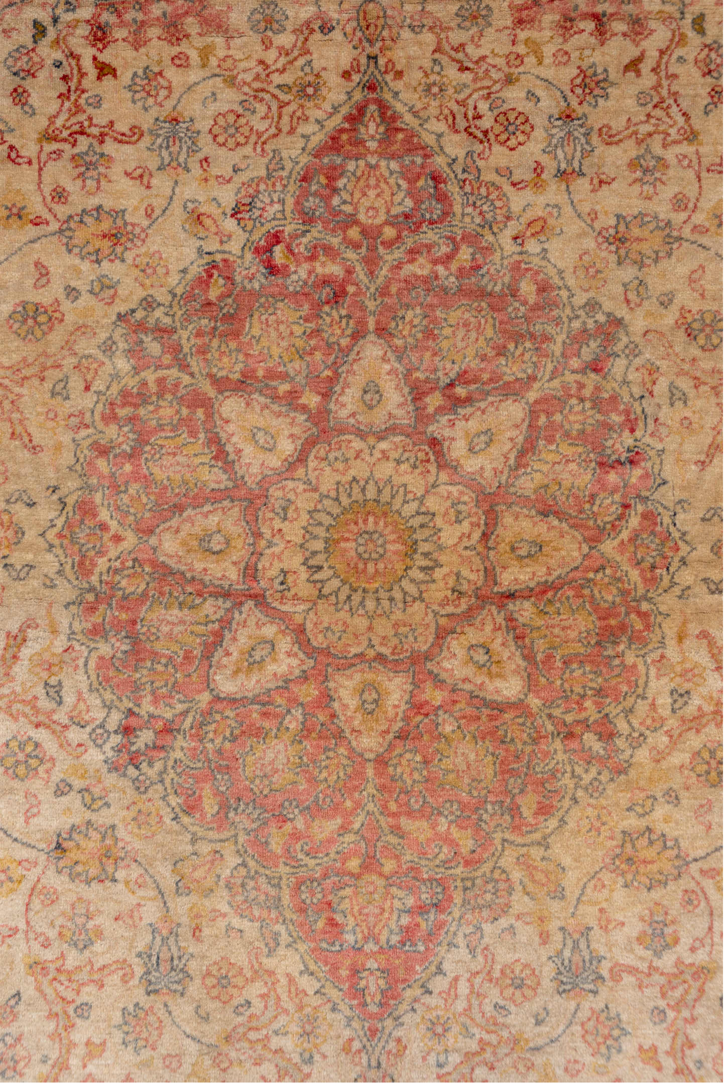 4' x 6' one-of-a-kind handmade antique Sivas small size rug. Color palette: ivory, rose, rust, gold, slate, terra cotta