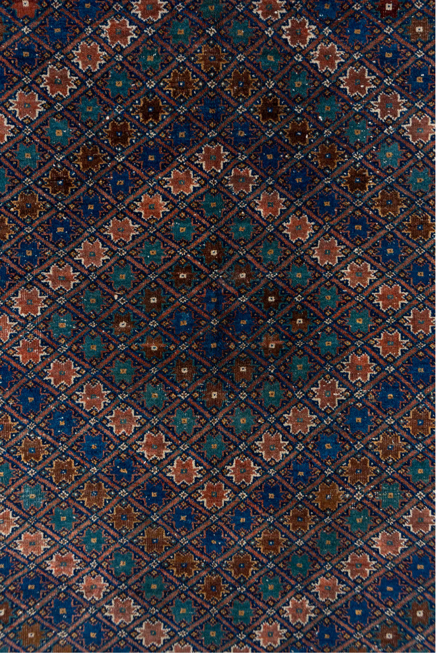 5' x 7' one-of-a-kind handmade vintage Afshar rug. Color palette: black, blue, brown, dark gray, dim gray, gray, light gray