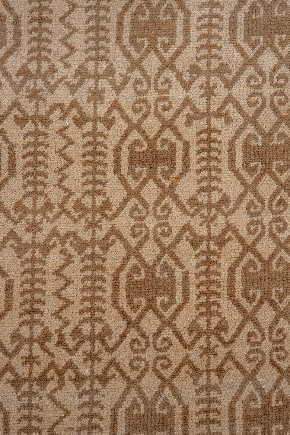 3' x 9' one-of-a-kind handmade vintage Oushak runner rug. Color palette: camel, beige, taupe, sand, gray
