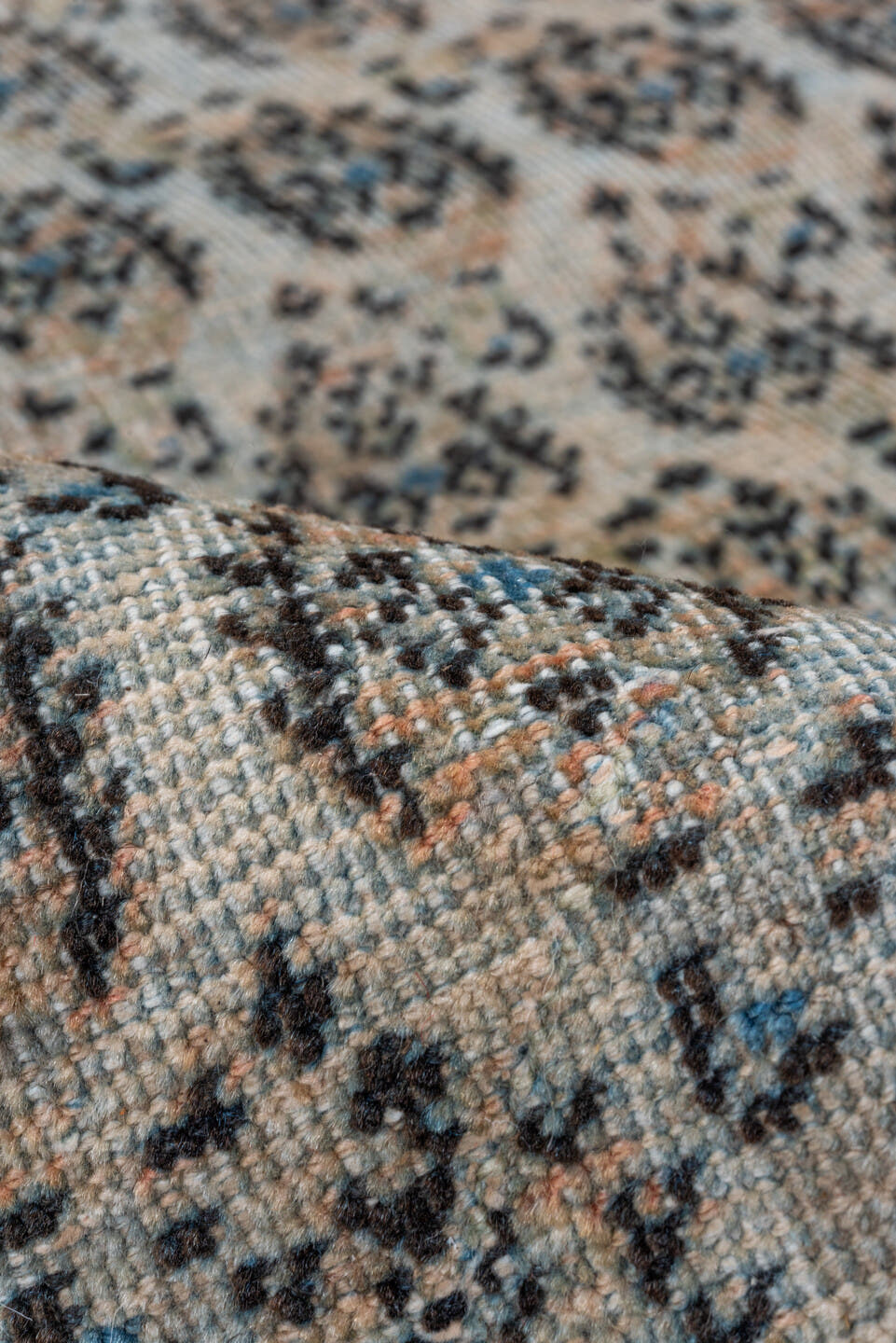 3' x 5' one-of-a-kind handmade antique Sivas small size rug. Color palette: ivory, sky blue, taupe, camel, charcoal, tan