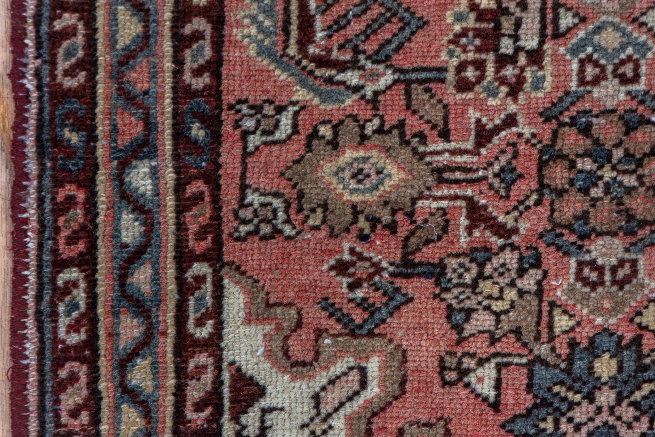 2' x 2' one-of-a-kind handmade vintage Hamadan small size rug. Color palette: brown, gray, pink