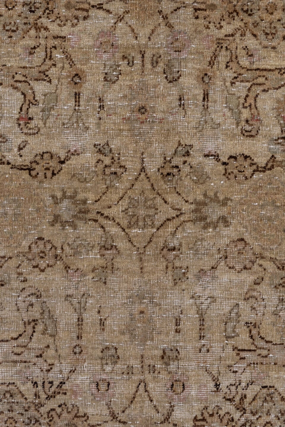 7' x 9' one-of-a-kind handmade vintage Sivas rug. Color palette: beige, taupe, ivory, brown, slate, blue, gray
