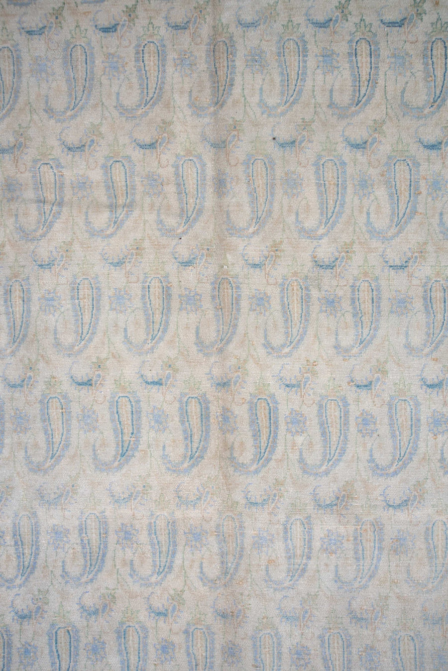 9' x 12' one-of-a-kind handmade vintage Sivas large size rug. Color palette: ivory, pale blue, cream, light gray, beige
